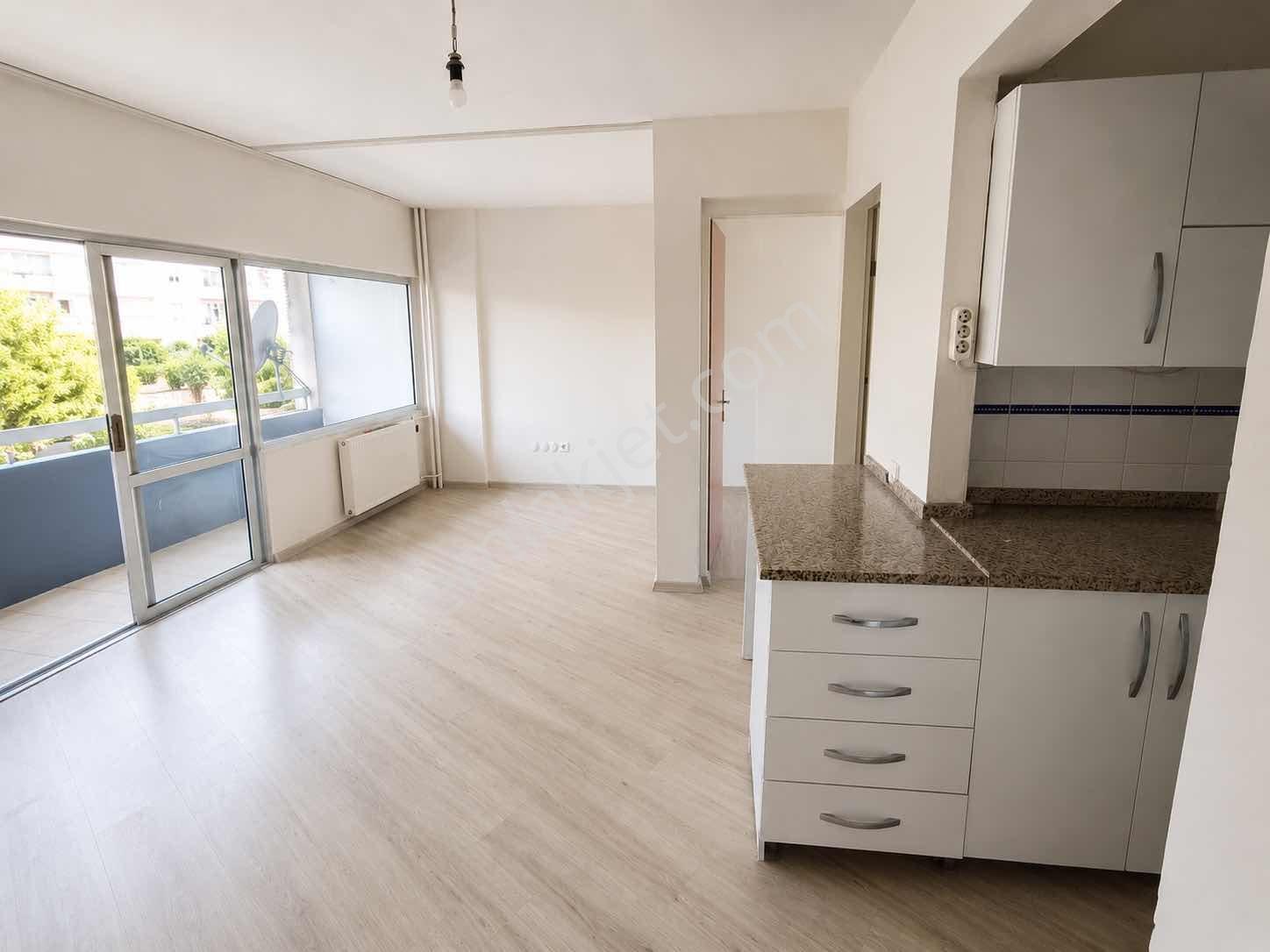 Erzene Mh Evka 3 Metro Ve Üniversite Yakını Kiralık Daire 1+1 - Görsel 4