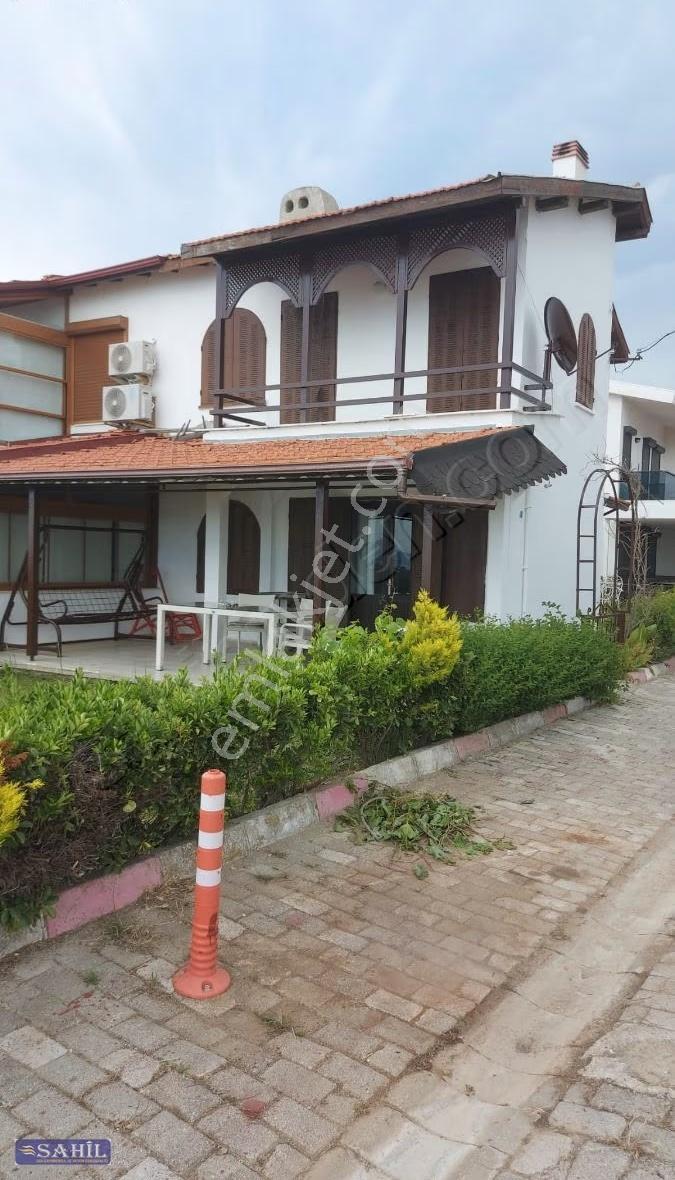 Davutlar Sahilinde Denize Sıfır Villa,panoramik Deniz Manzaralı - Görsel 13