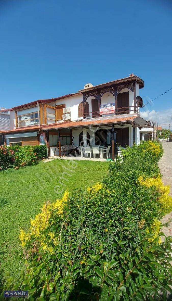 Davutlar Sahilinde Denize Sıfır Villa,panoramik Deniz Manzaralı - Görsel 11