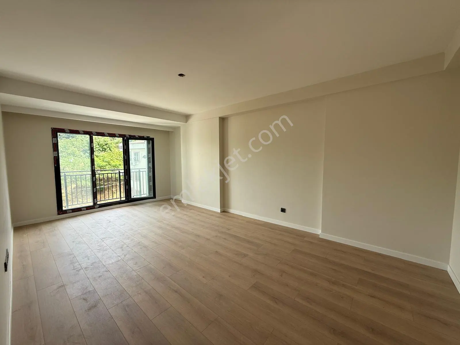 Eyüpsultan / Alibeyköy'de Yerden Isıtma Prestijli Ve Lüks - 2+1 Sıfır Daire... - Görsel 2