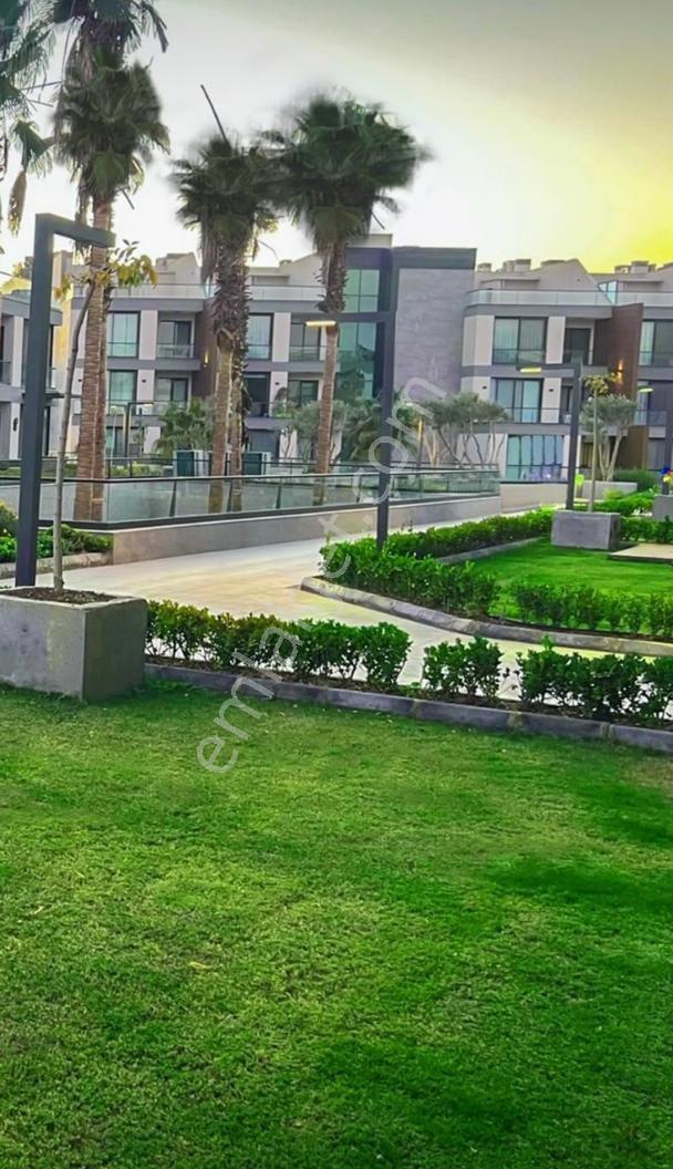 Emlak Buraya / İzmir Landor Gaziemir'de Kiralık 2+1 Lüks Daire - Görsel 24