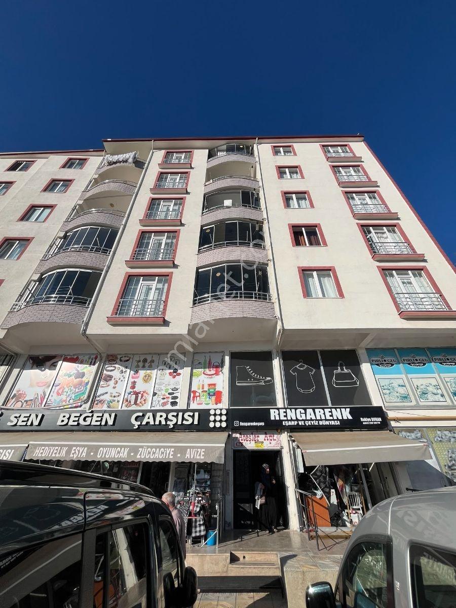 Karşıyaka Mahallesi'nde 3+1 Park Karşısında Hesaplı - Görsel 2