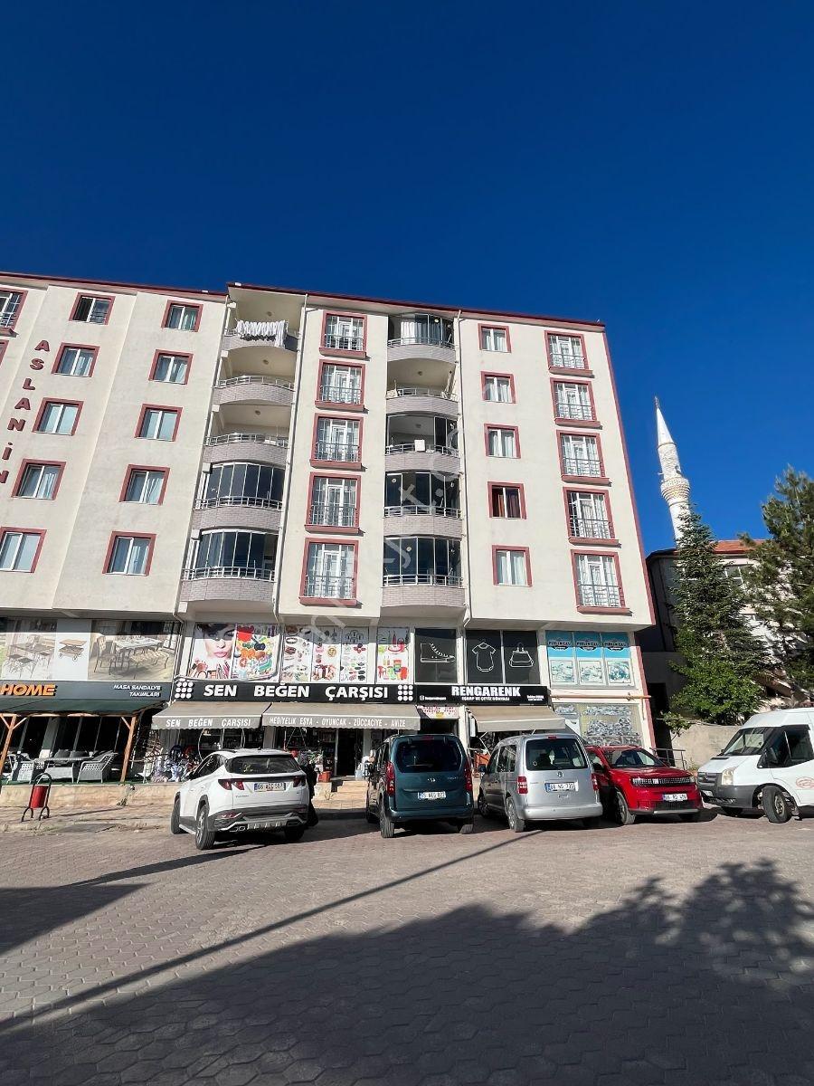 Karşıyaka Mahallesi'nde 3+1 Park Karşısında Hesaplı