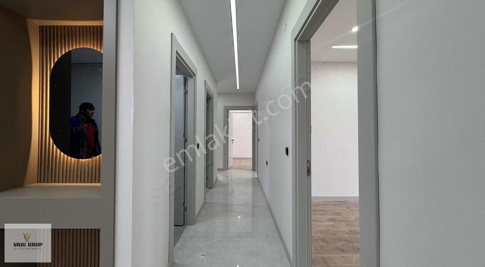 Vadi Grup'tan Eğriköprü'de 4.5+1 180 M2 Net Ultra Lüx Daire - Görsel 21