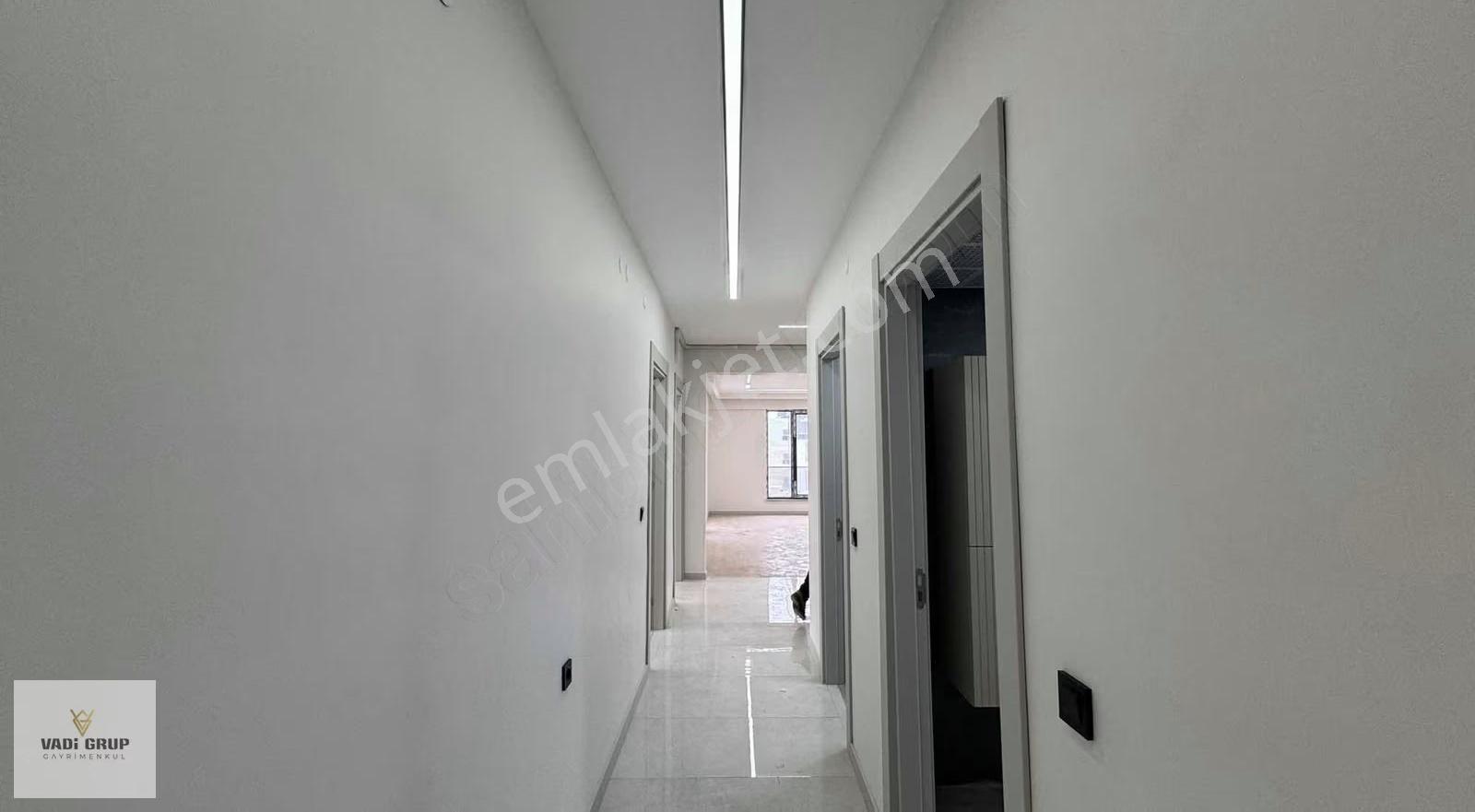 Vadi Grup'tan Eğriköprü'de 4.5+1 180 M2 Net Ultra Lüx Daire - Görsel 30