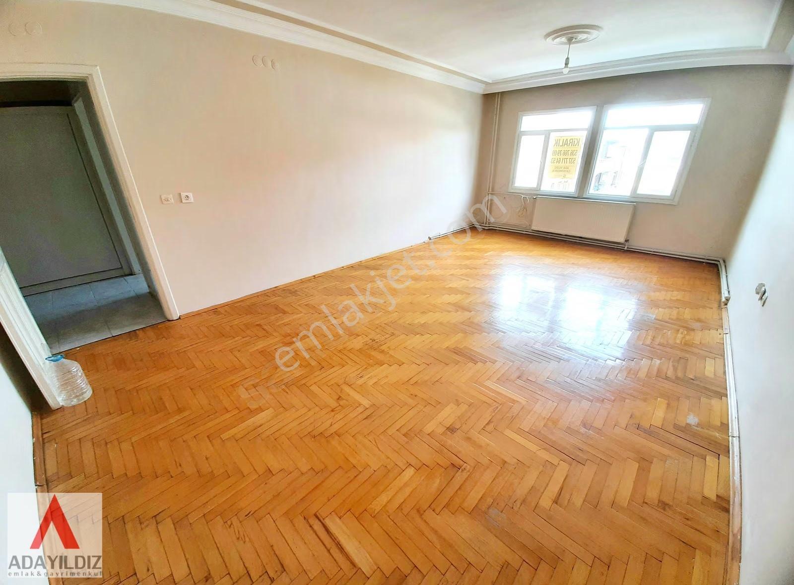 Adapazarı Şeker Mahallede Kiralık Depolu Geniş 3+1 Daire - Görsel 25