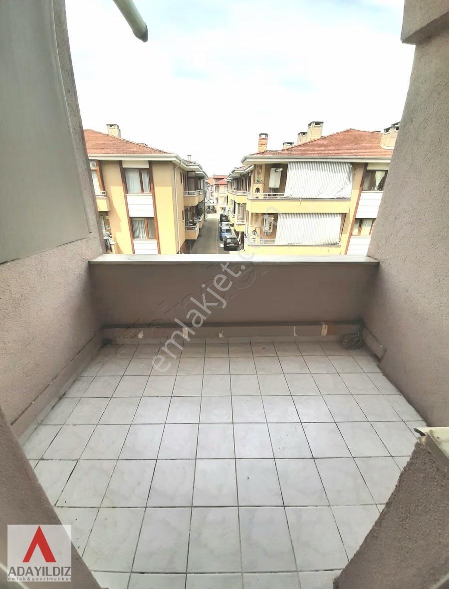 Adapazarı Şeker Mahallede Kiralık Depolu Geniş 3+1 Daire - Görsel 21