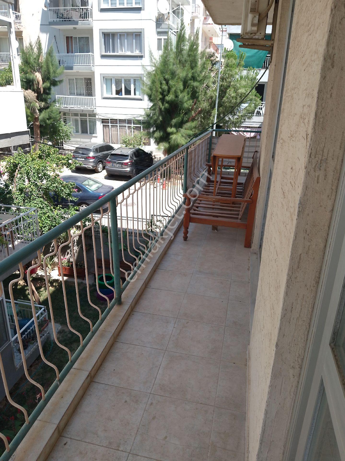 Artenew Emlak'tan Bornova Merkez'de Kiralık 3+1 Daire - Görsel 12