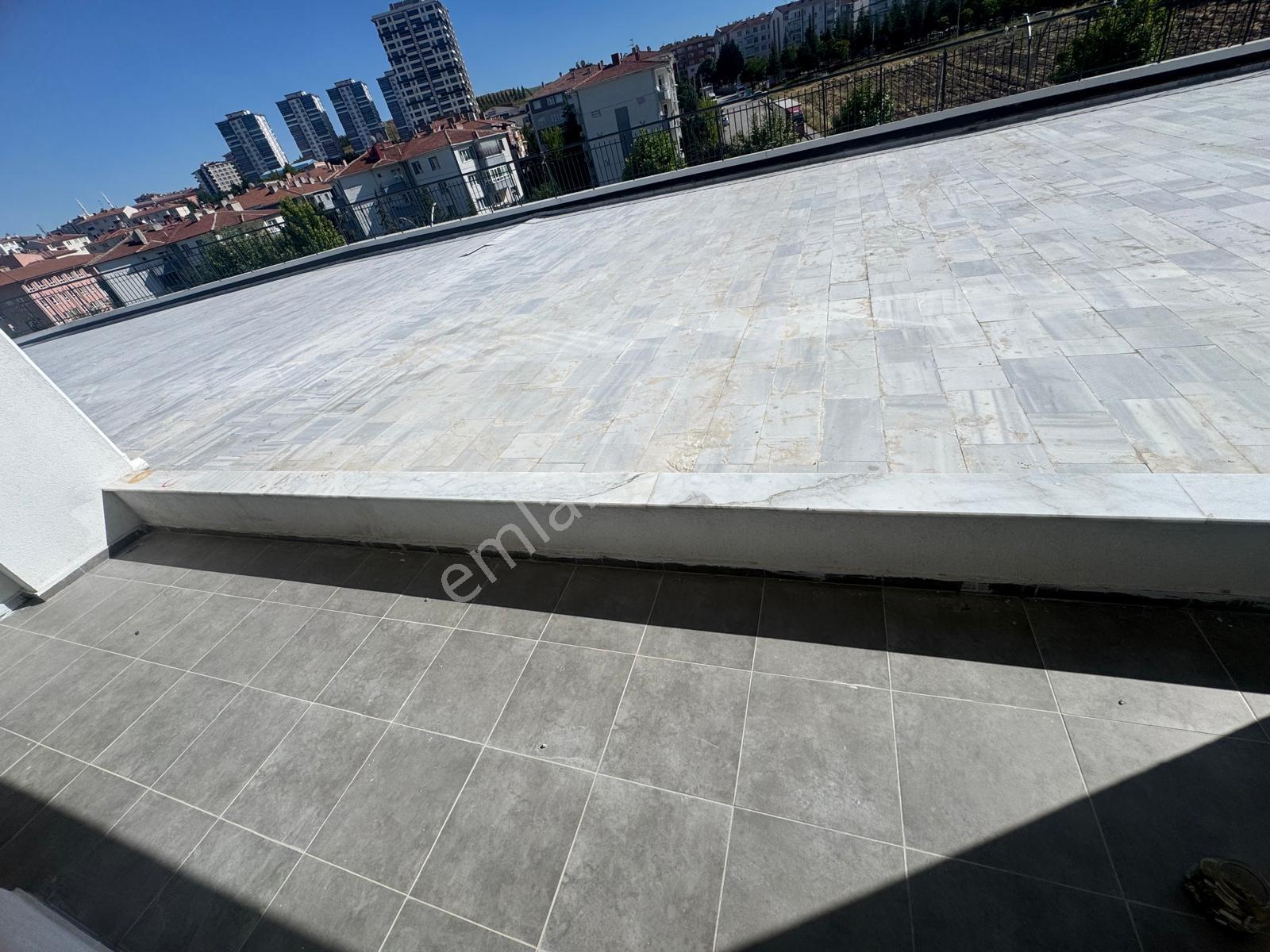 Ahi Mesut Blv Üzerinde Dora Park 2+1 Kiralık Ofis+ Daire - Görsel 19