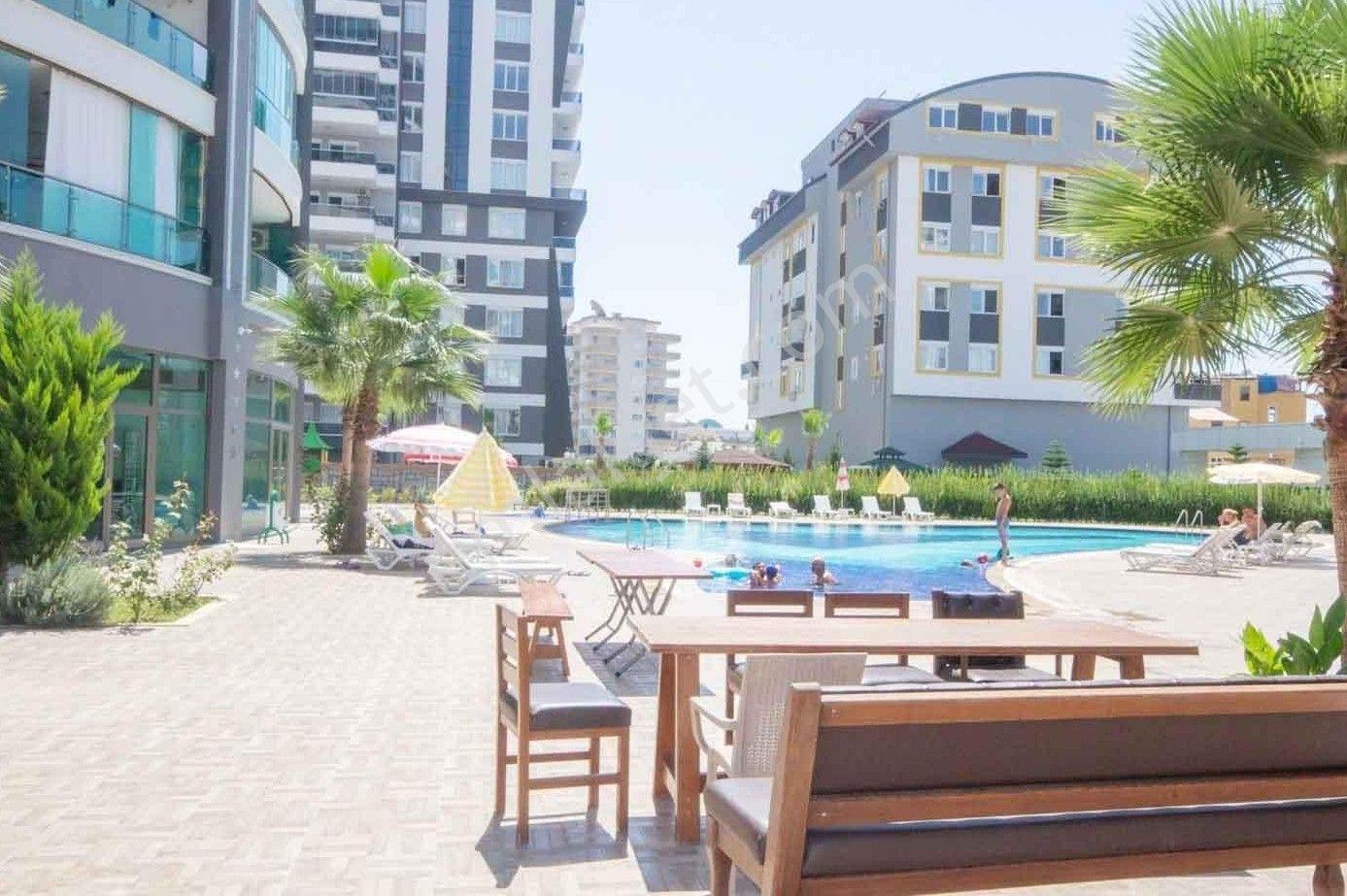 Alanya Mahmutlar Mah.full Aktiviteli Eşyalı Satılık 1+1 Daire