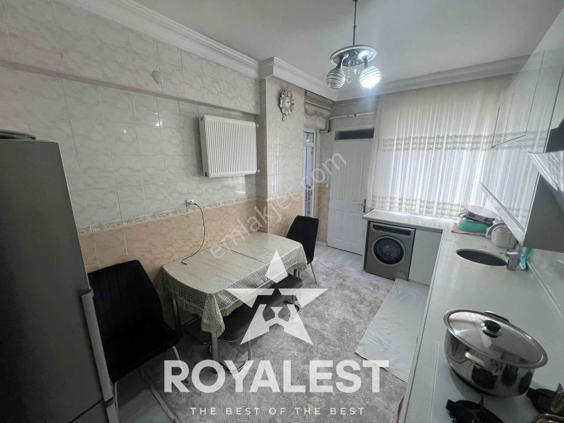 Royalestten Karataş Merkez'de İskanlı Arakat Siteiçi Bakımlı 3+1 - Görsel 4