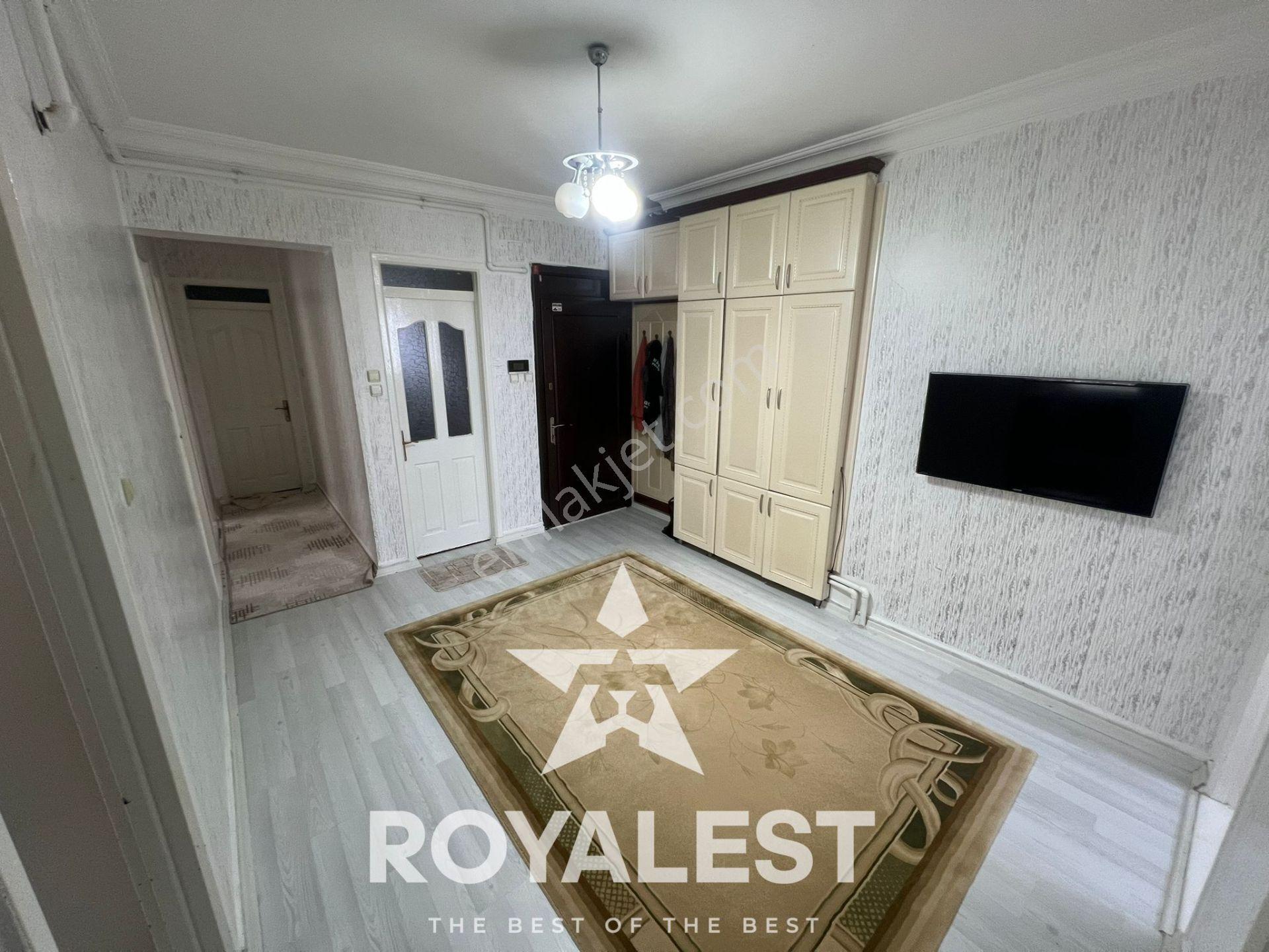 Royalestten Karataş Merkez'de İskanlı Arakat Siteiçi Bakımlı 3+1 - Görsel 9