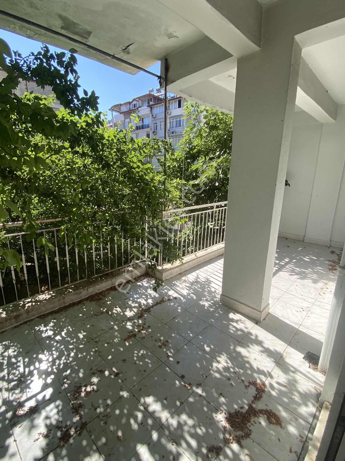 İnfo Gayrimenkul'den Ana Cadde Yakını 2+1 Kiralık 130 M² İşyeri - Görsel 35