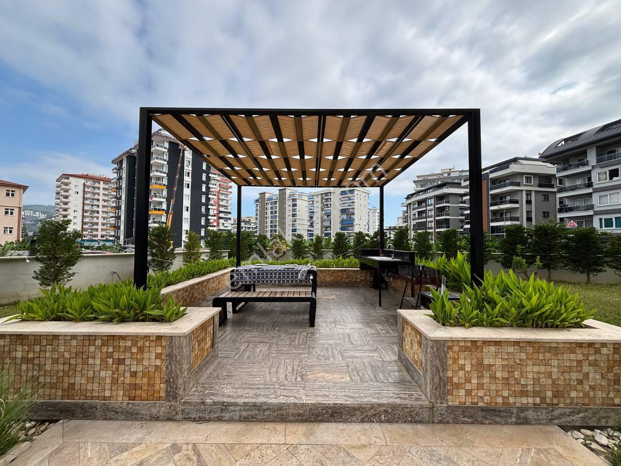 Mahmutlar Yenisey Tower'da 3+1 Ayrı Mutfak Güney Doğu Cephe - Görsel 26