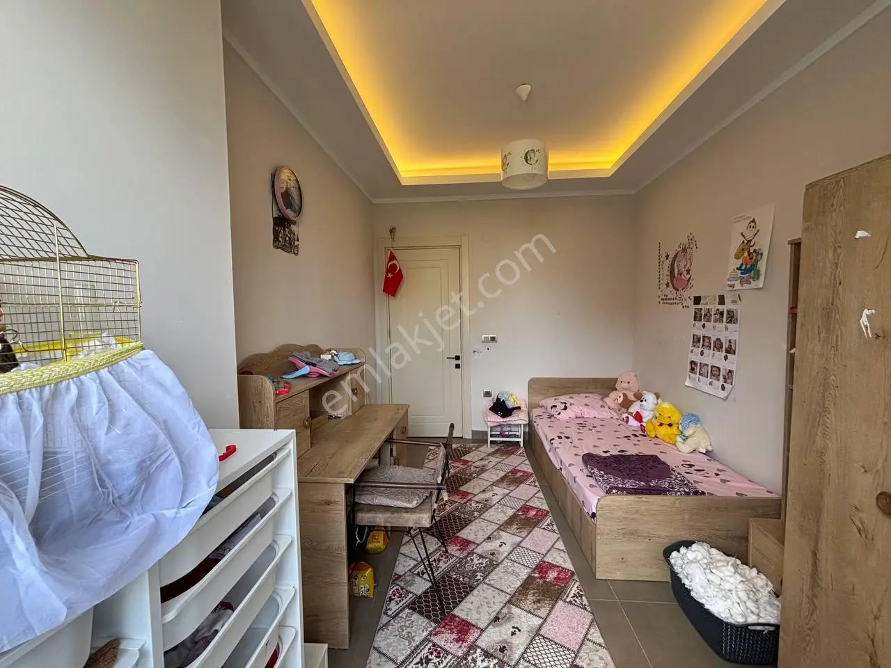 Mahmutlar Yenisey Tower'da 3+1 Ayrı Mutfak Güney Doğu Cephe - Görsel 5