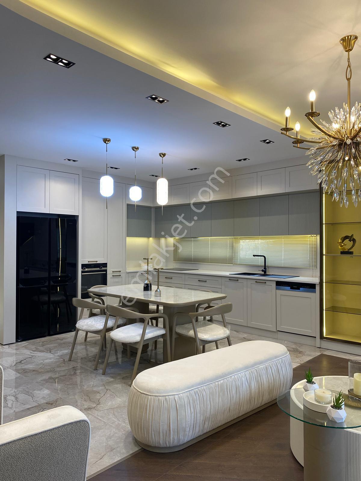 Üstünkent'ten Akarca'da Havuz Cepheli Akıllı 3+1 Tripleks Villa - Görsel 13