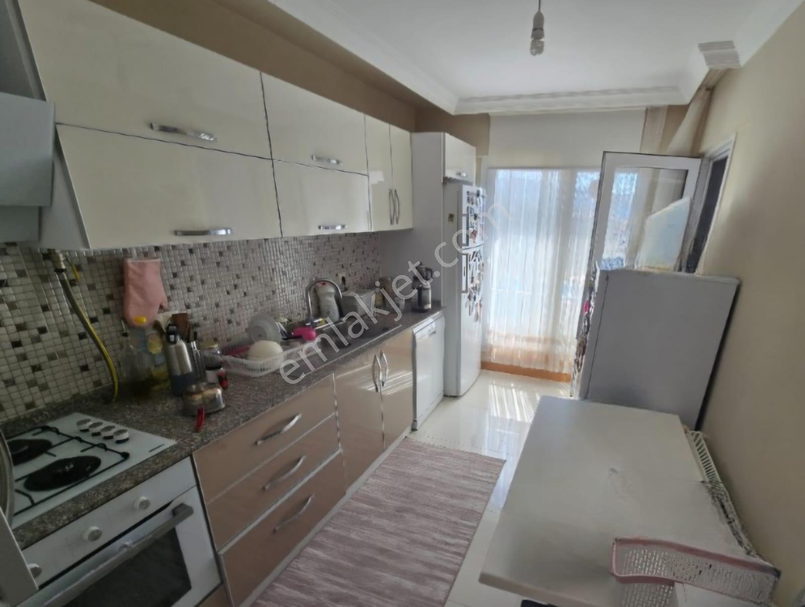 Güzelbahçe Yelki'de Yüzme Havuzlu Güvenlikli Sitede 3+1 Satılık Daire - Görsel 11