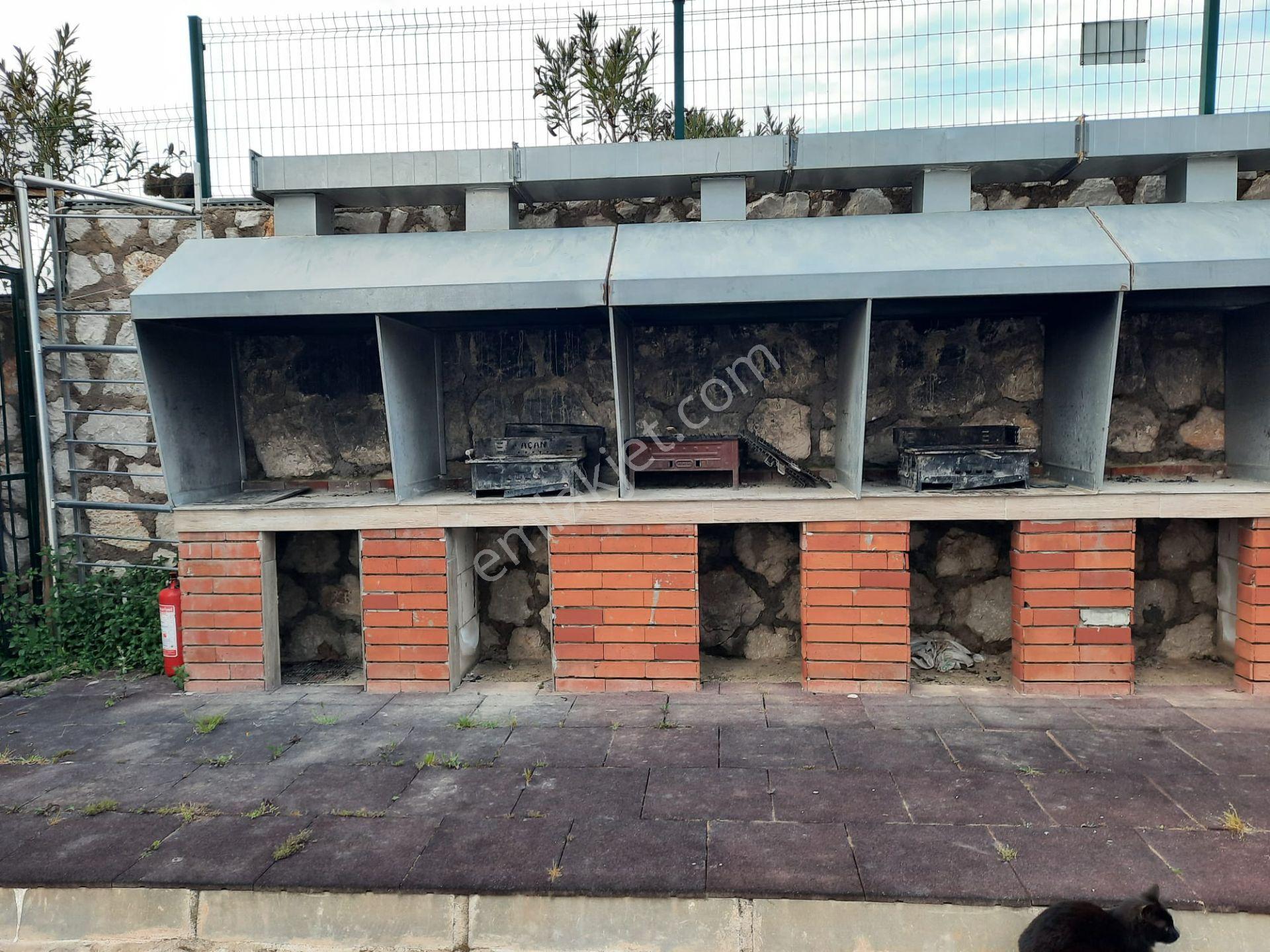 Güzelbahçe Yelki'de Yüzme Havuzlu Güvenlikli Sitede 3+1 Satılık Daire - Görsel 22
