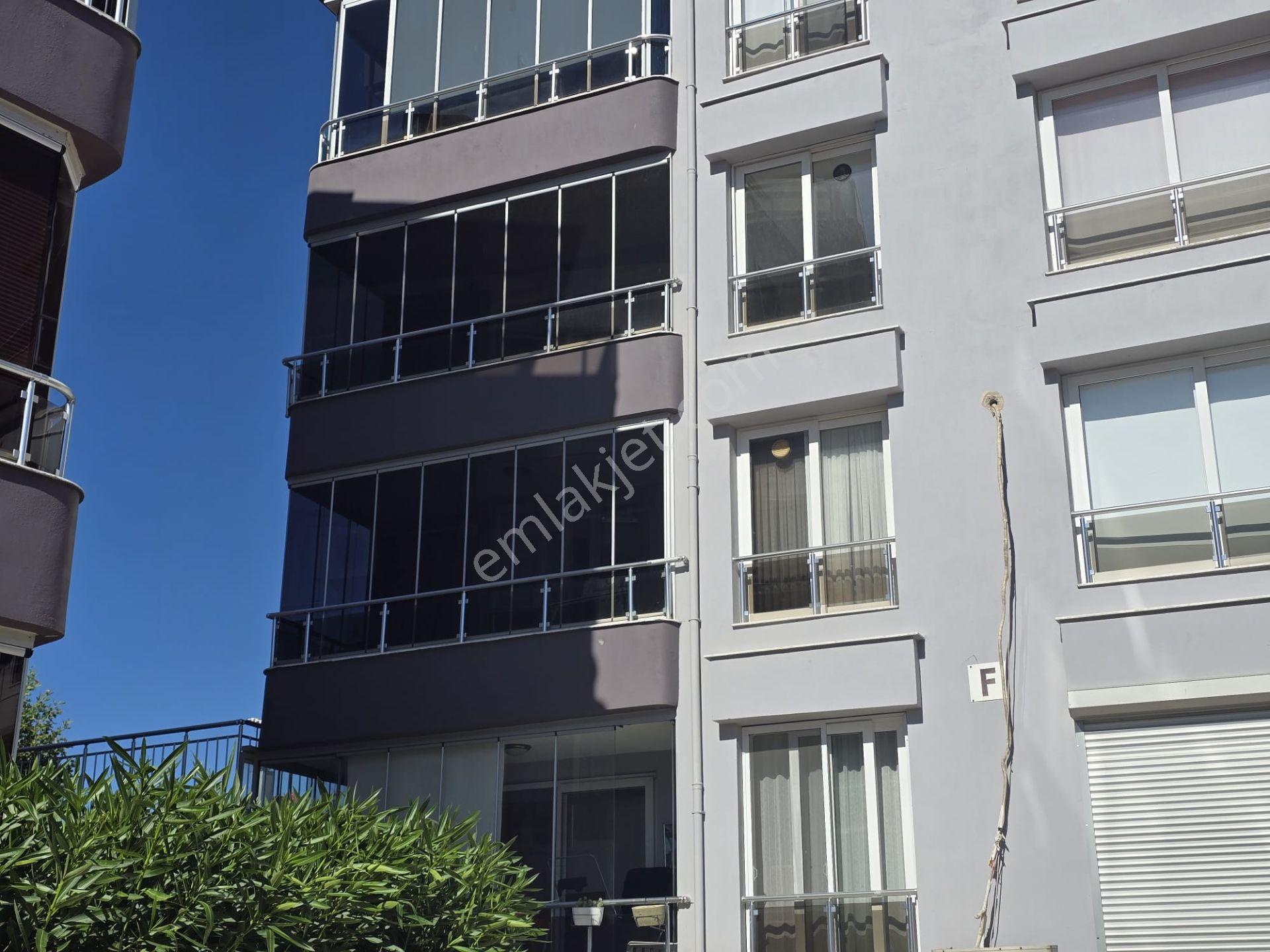 Güzelbahçe Yelki'de Yüzme Havuzlu Güvenlikli Sitede 3+1 Satılık Daire - Görsel 4