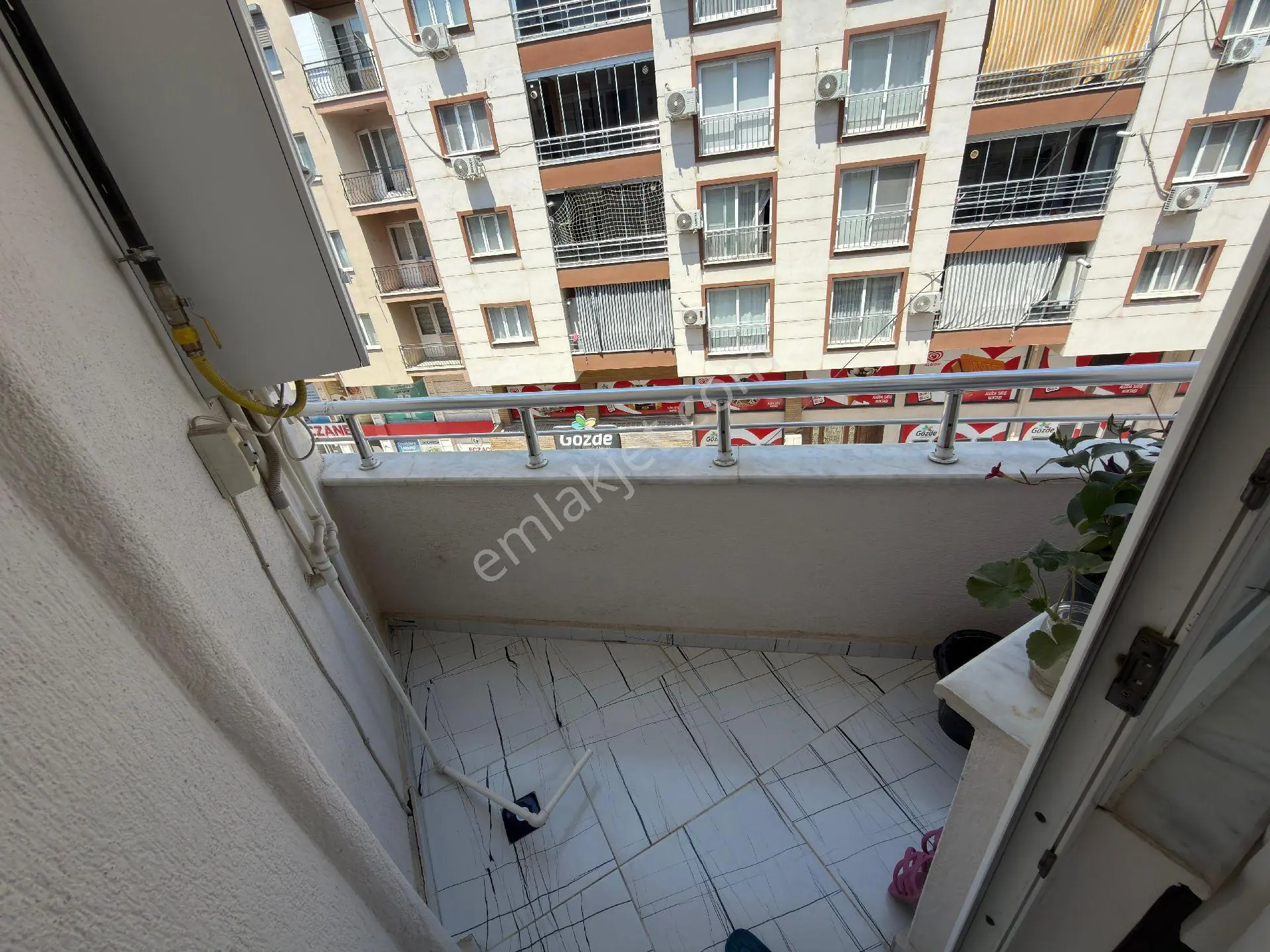 Manisa Yunusemre Muradiyede Satılık 3+1 Kapalı Mutfak Ara Kat Daire - Görsel 19