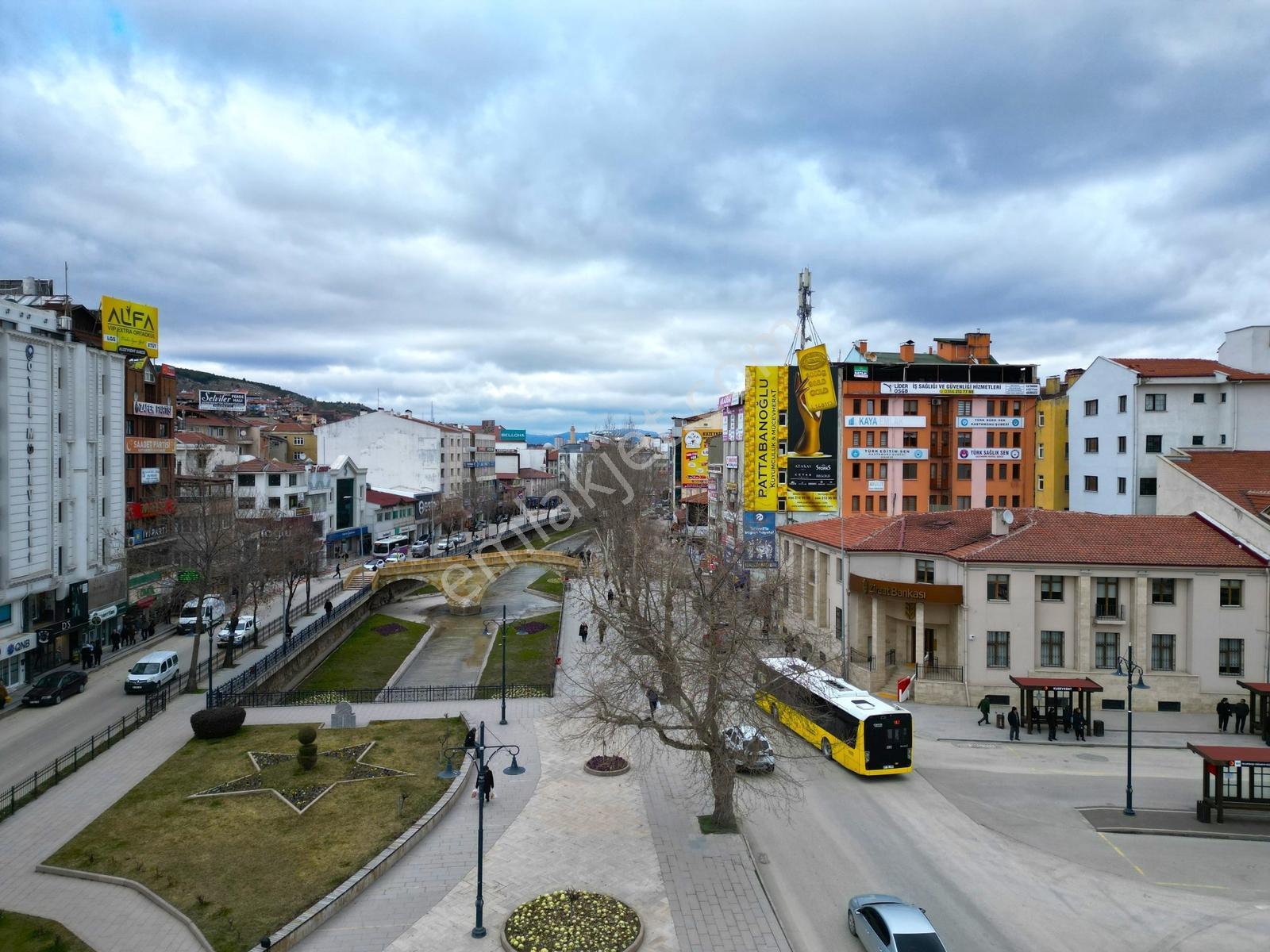 █ Kastamonu'nun Kalbinde, Eşsiz Lokasyonda Kiralık Kurumsal Mülk - Görsel 22