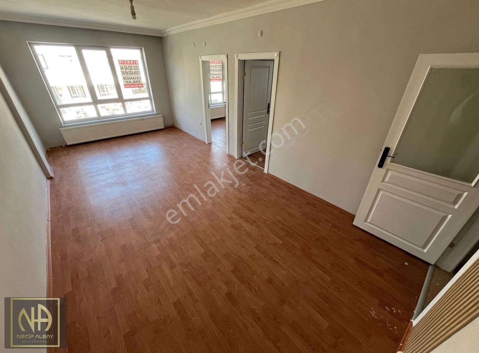 Necip Albay'dan Antares Avm Yakını, 3+1 Ful Yapılı Kiralık Daire - Görsel 3