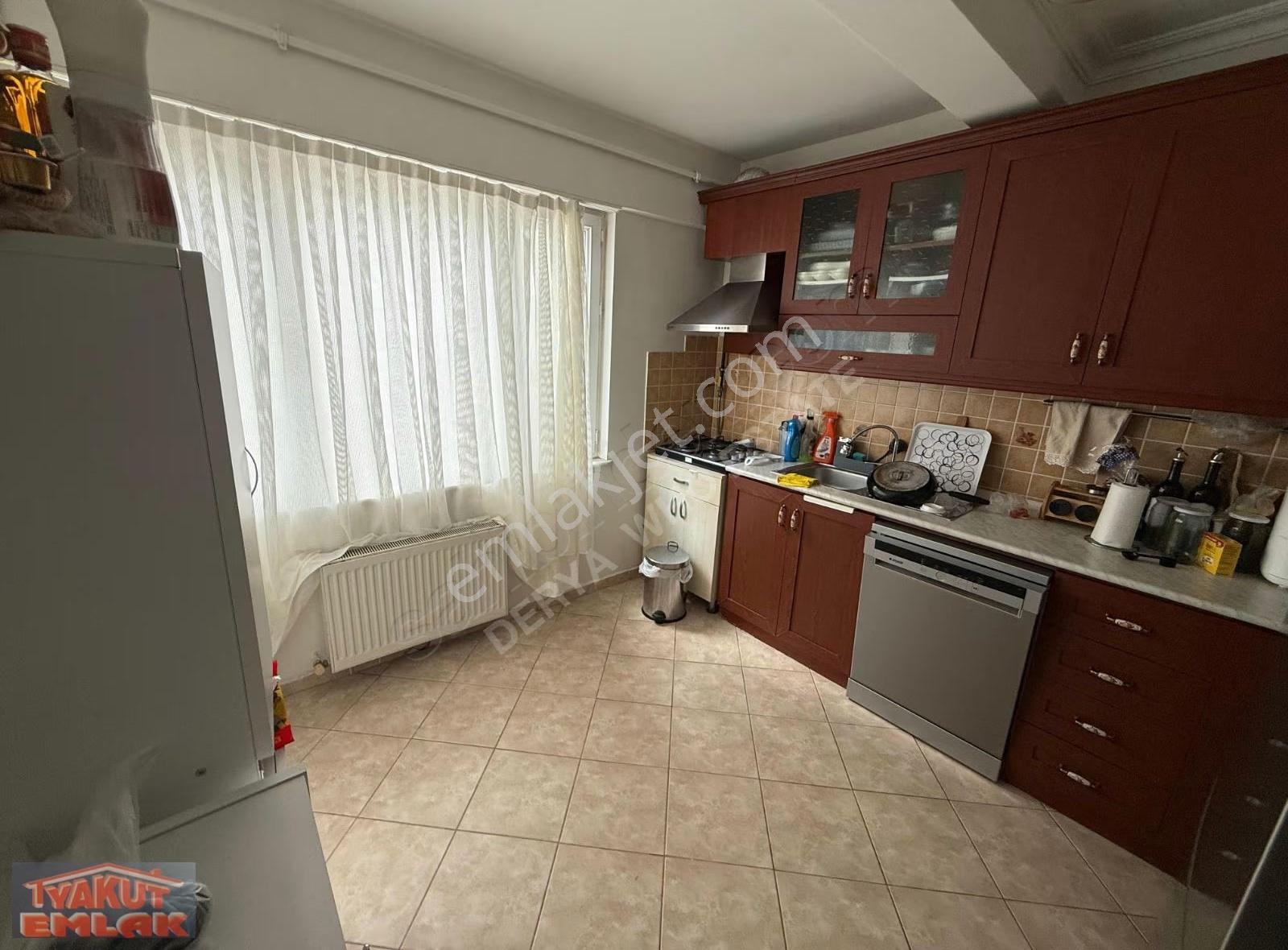 Küçükyalıda Ebeveyn Banyolu 5+1 Asansörlü Kombili Köşe Dublex - Görsel 26