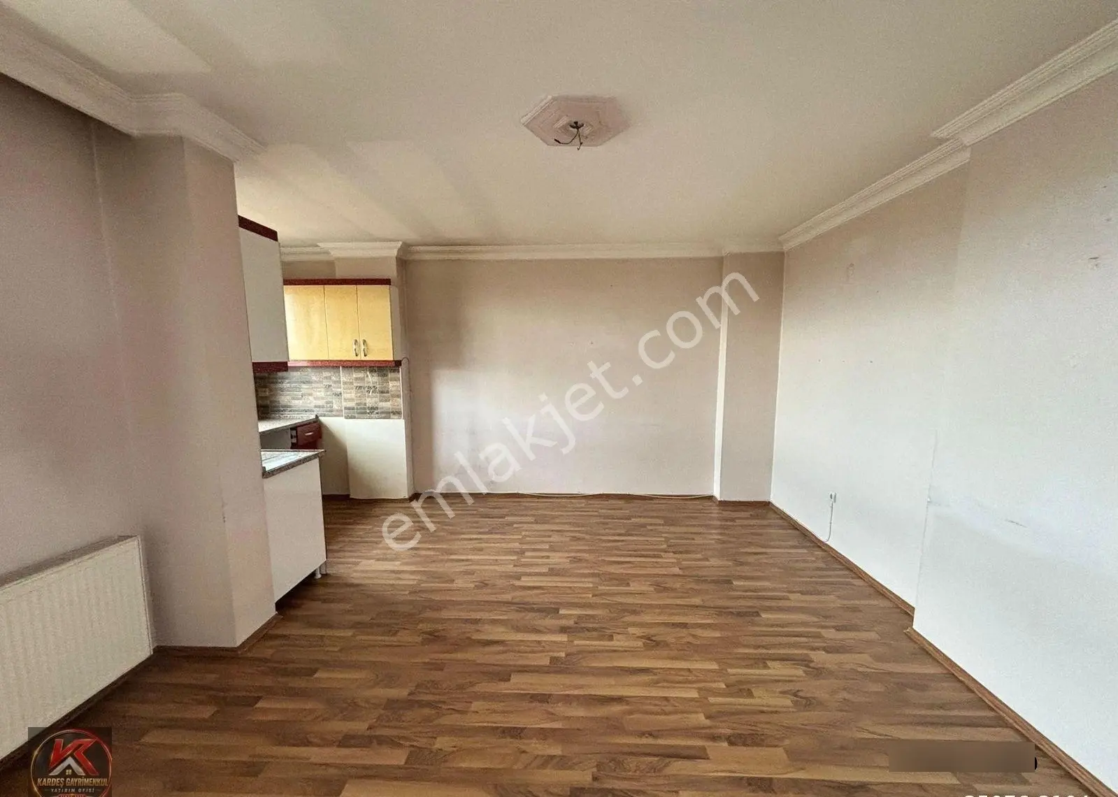 Kardeş'ten | Şehir Merkezine Yakın Deniz Manzaralı 2+1 Kiralık Daire - Görsel 4