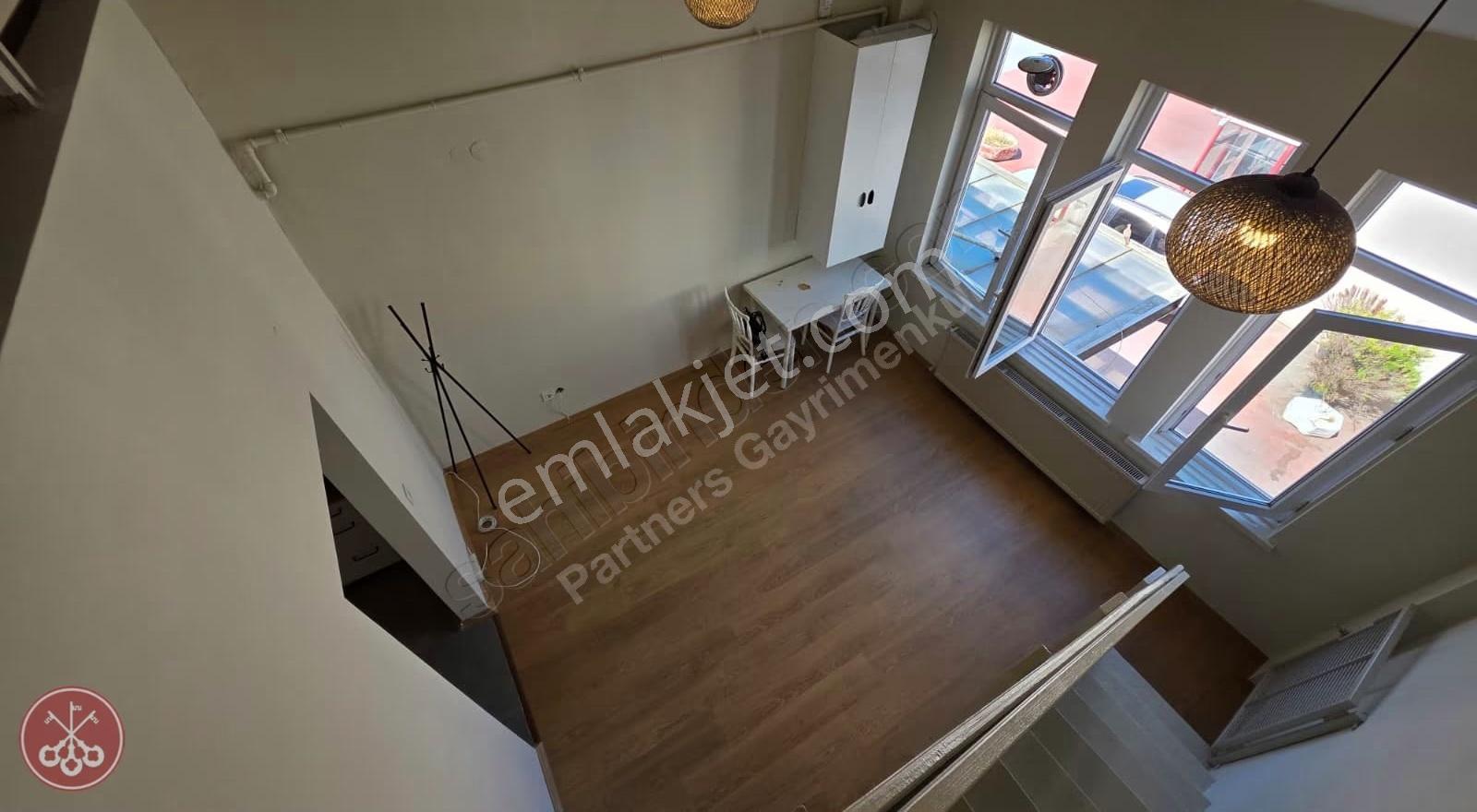 Zekeriyaköy Çarşıda Kiralık İş Yeri - Görsel 11