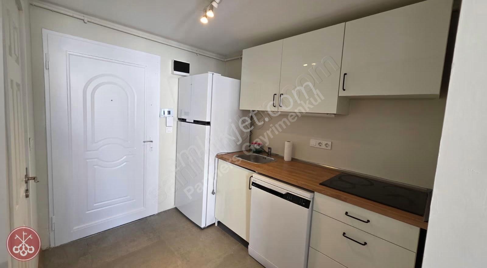Zekeriyaköy Çarşıda Kiralık İş Yeri - Görsel 15