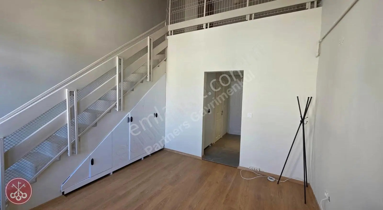 Zekeriyaköy Çarşıda Kiralık İş Yeri - Görsel 2