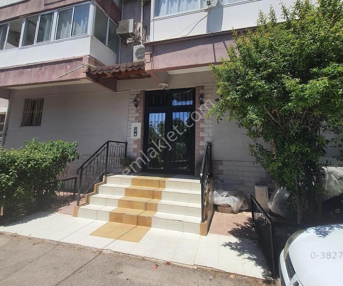 İzkent Evlerinde Doğalgazlı Asansörlü Kiralık 3+1 Daire