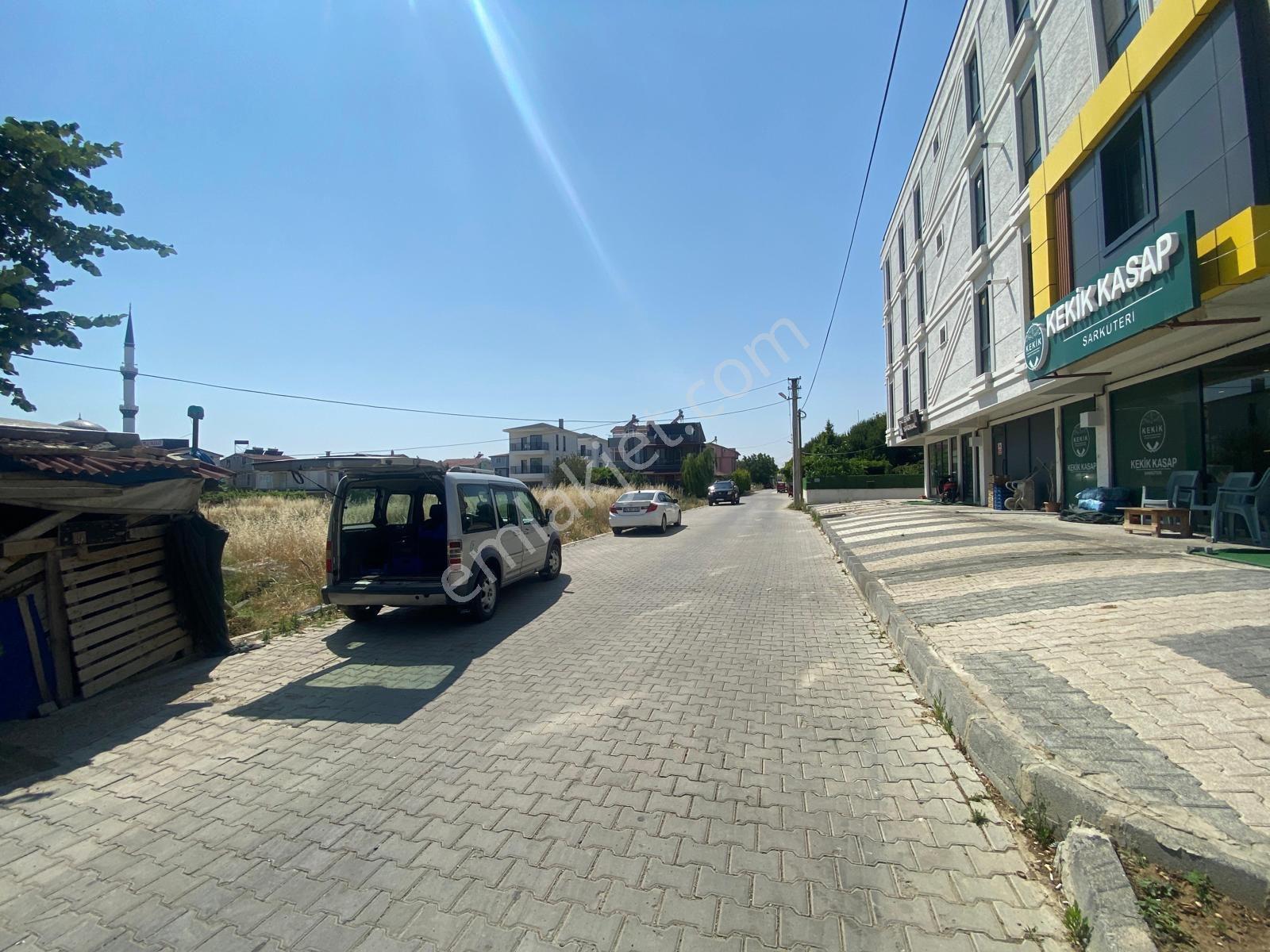Saka Gayrimenkul'den Kiralık 1+1 Cadde Cepheli Kombili Daire - Görsel 11