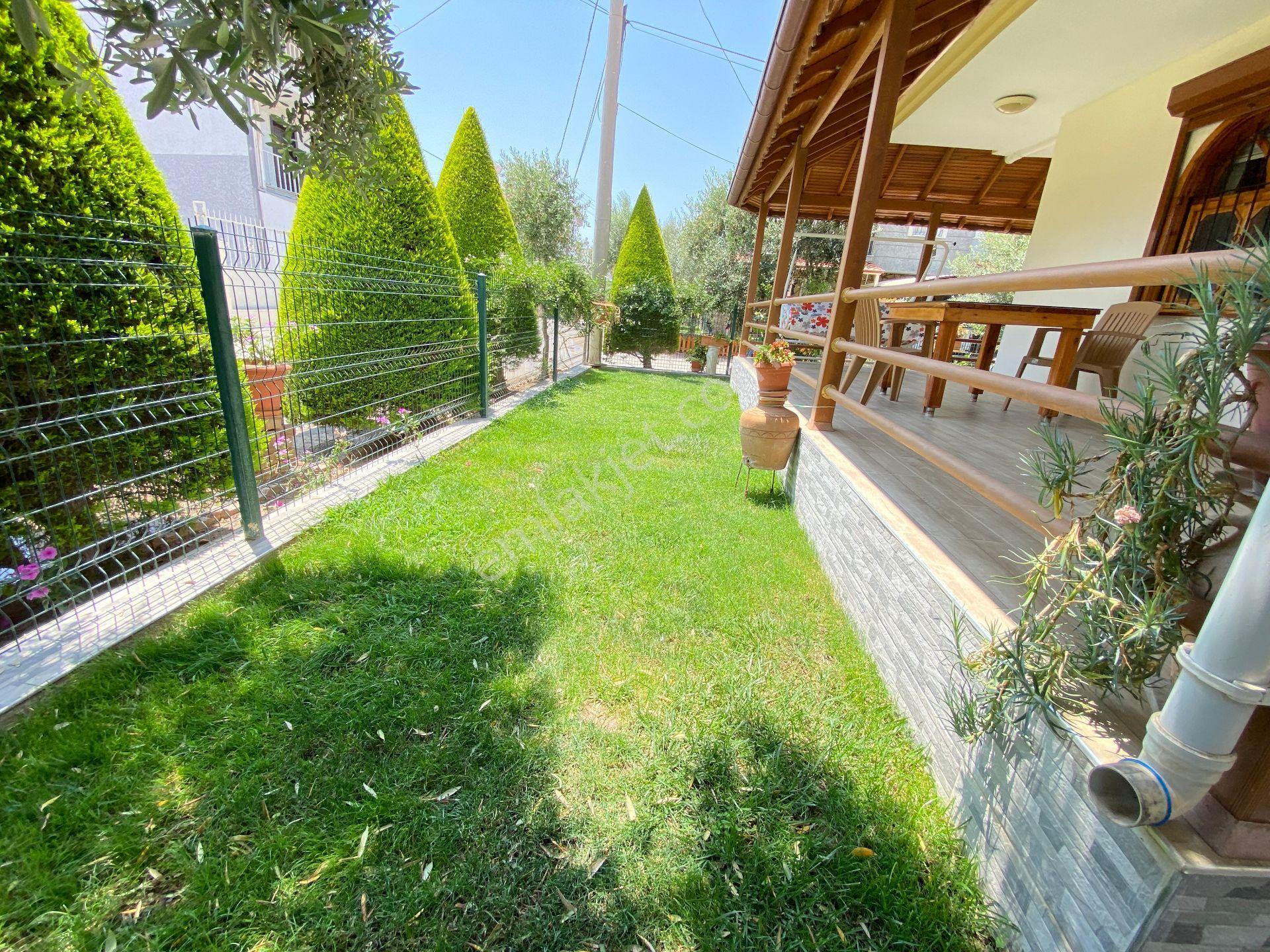 Seferihisar Cumhuriyet’te Denize 400m Mesafede Satılık 7+1 Köşe Villa! - Görsel 8