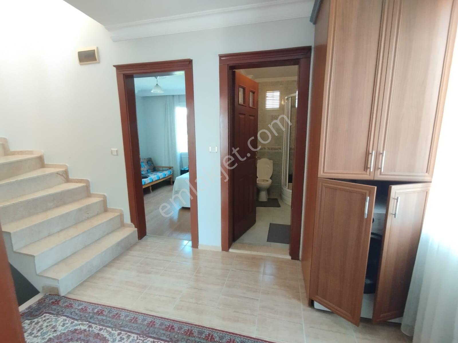 Kuşadası Kadınlar Denizi Masrafsız Bahçeli Satılık - Görsel 18