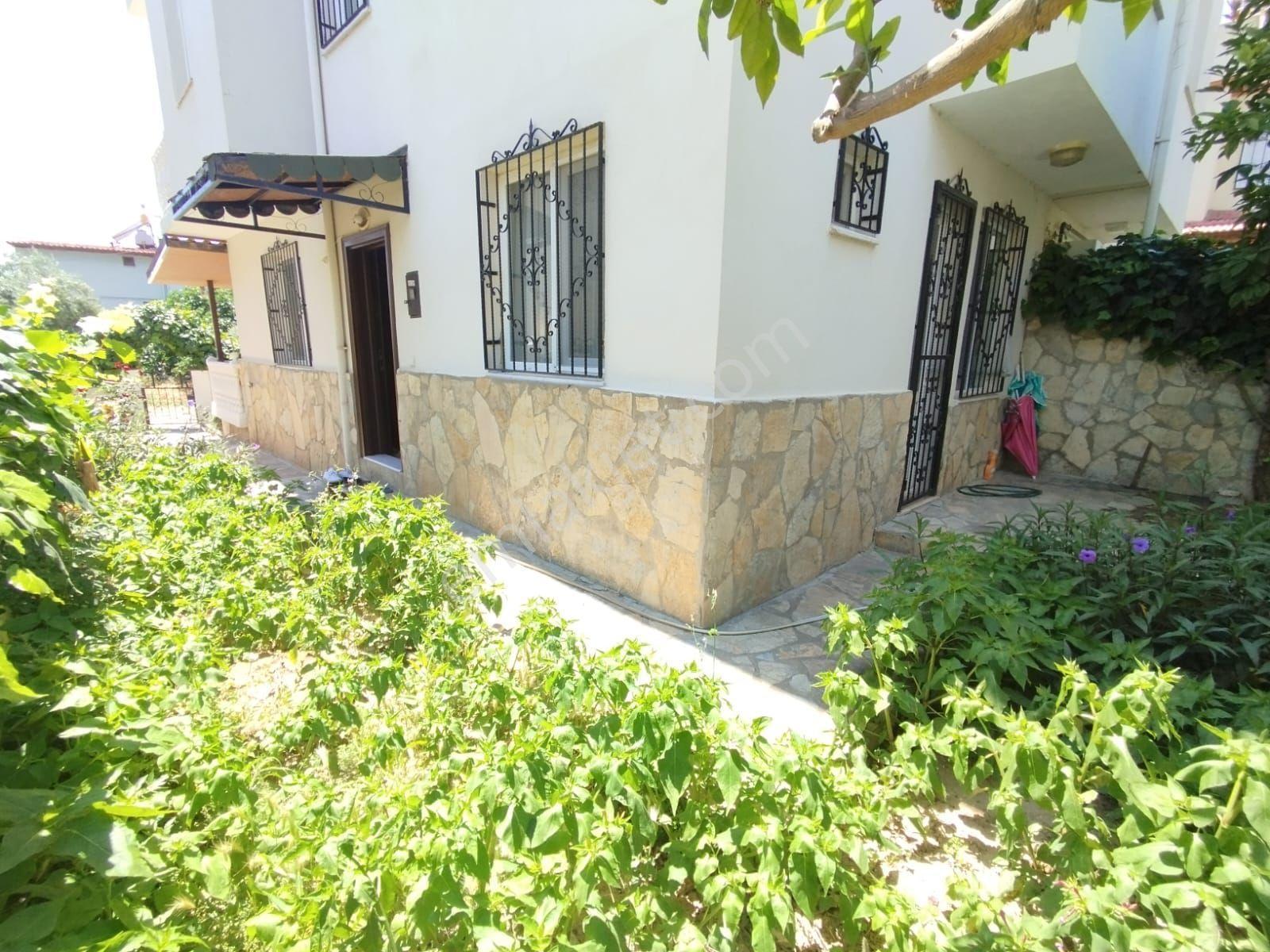 Kuşadası Kadınlar Denizi Masrafsız Bahçeli Satılık - Görsel 9