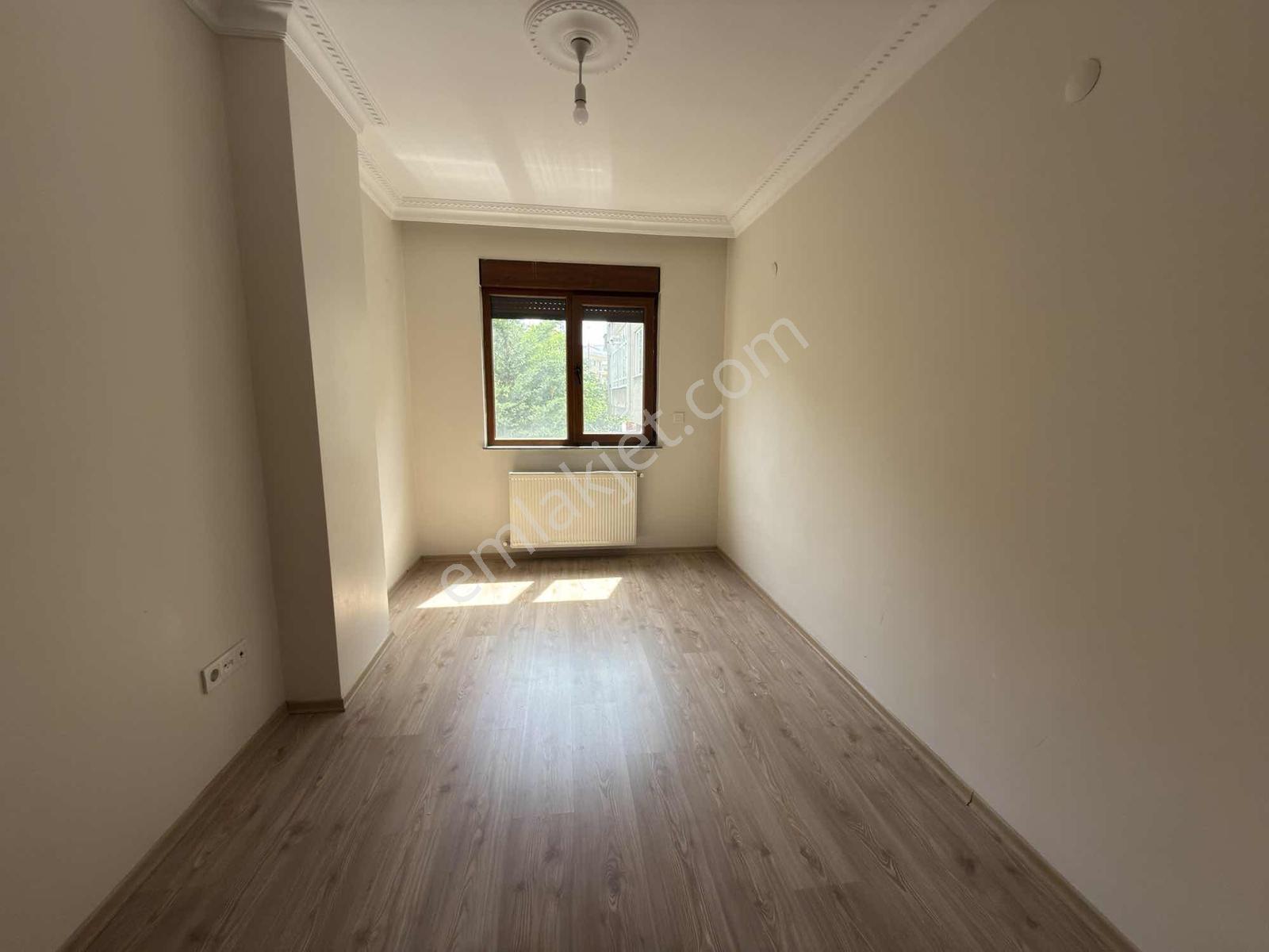Solak Gy'den Cadde Üzeri Yeni Bina 2+1 Çift Balkon Kiralık Daire - Görsel 17