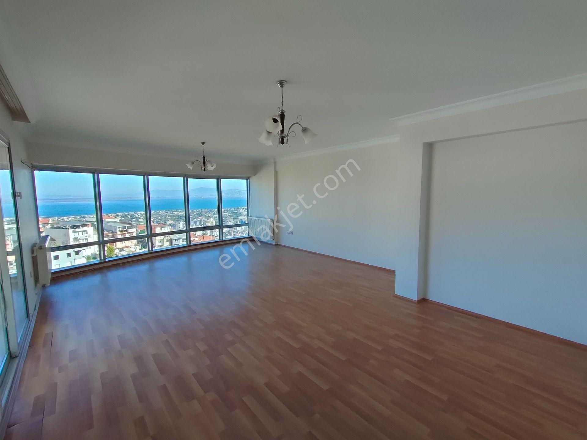 İzmir Narlıdere Narlı Mah. Deniz Manzaralı 150 M2 3+1 Daire - Görsel 10