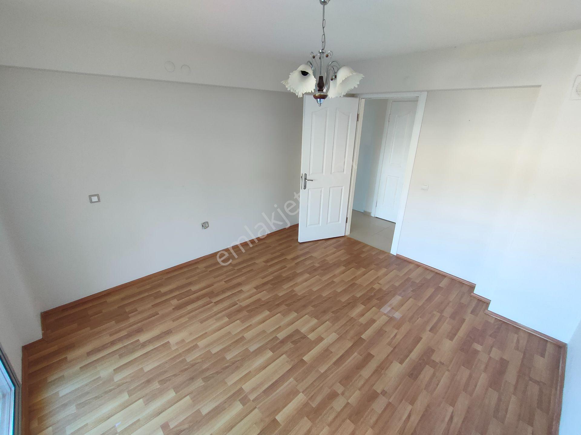 İzmir Narlıdere Narlı Mah. Deniz Manzaralı 150 M2 3+1 Daire - Görsel 21
