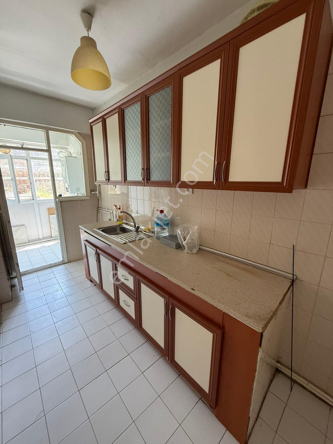 Fulya Mehmetçik Caddesinde Kiralık Kombili Daire - Görsel 23