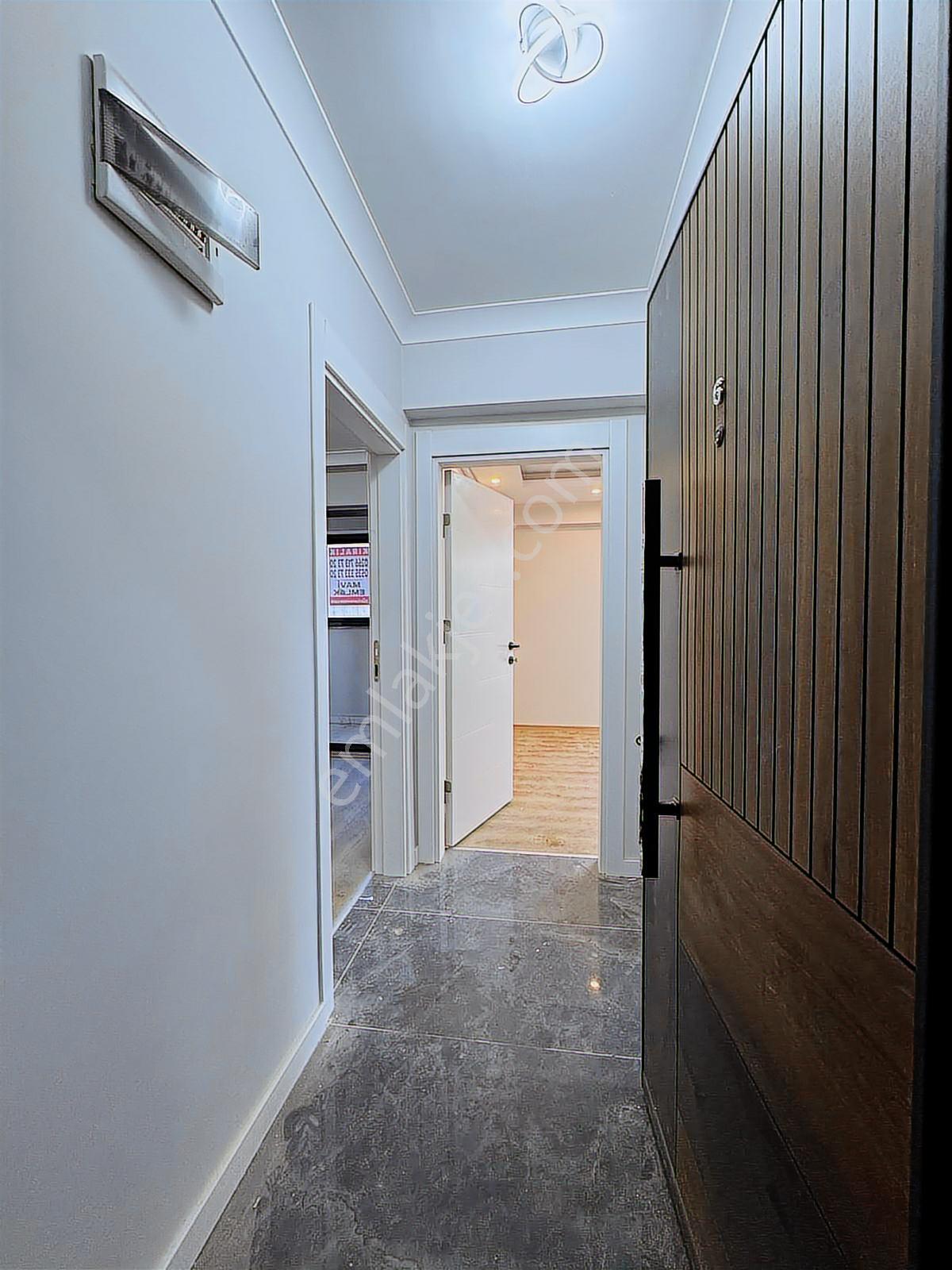 Bandırma Mavi Emlaktan Yeni Mahallede 1+1 Kiralık Daireler - Görsel 24