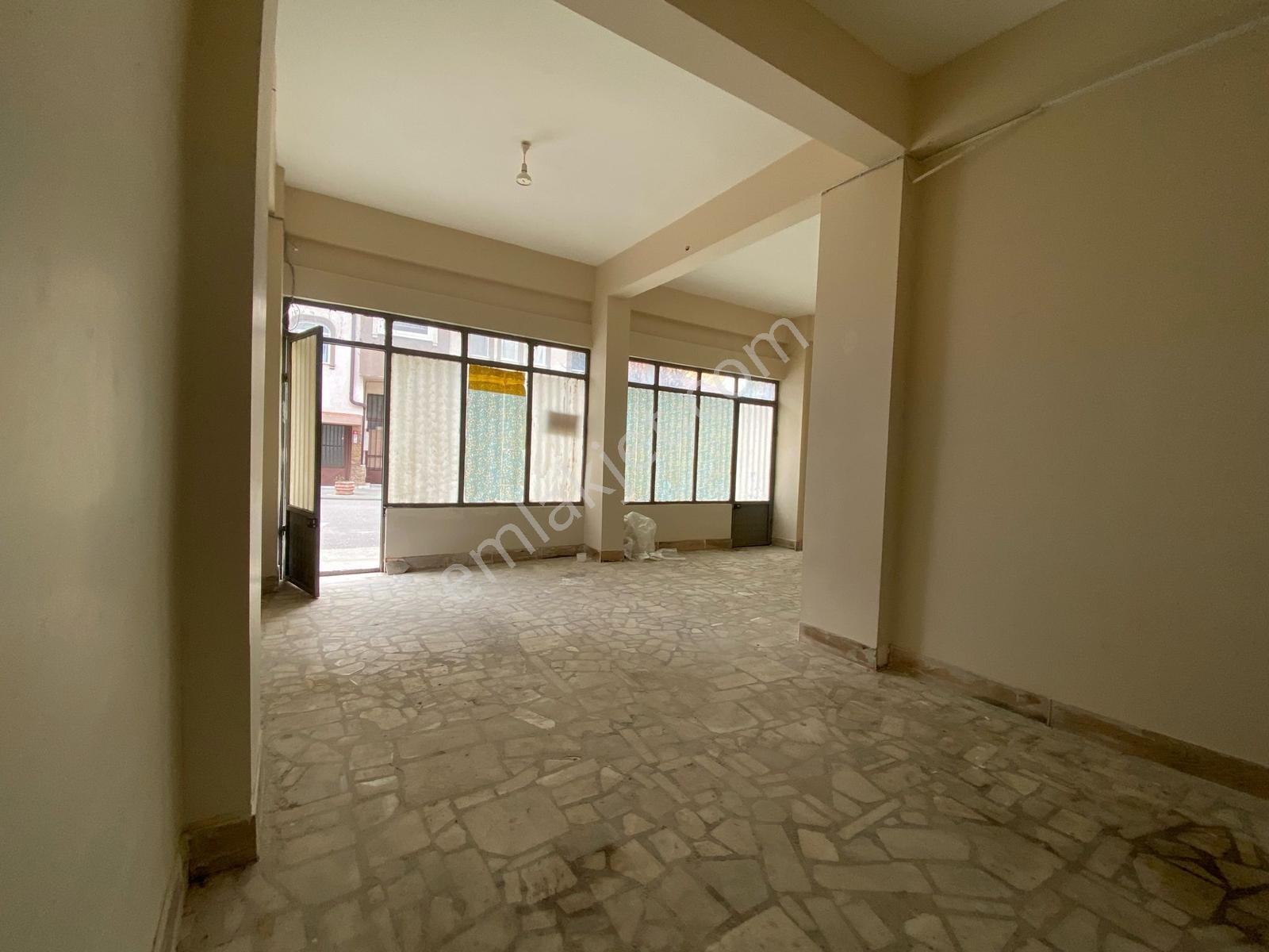 Kiralık Ofis & İşyeri & Depo Remax Ay Nagehan Gülçeler'den - Görsel 9