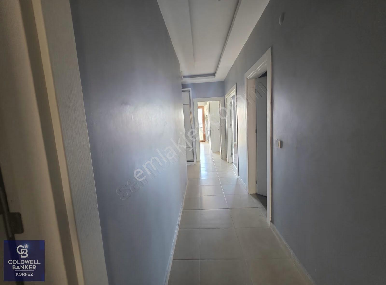 Edremit Atatürk Mahallesinde Kiralık 4+1 Geniş Daire - Görsel 19