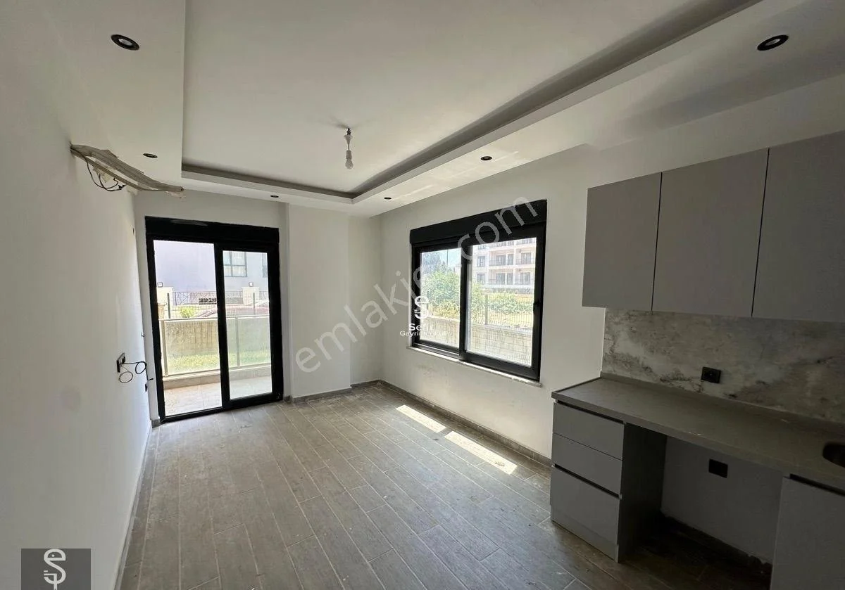 Alanya Mahmutlar'd Satlık 1+1 Bahçe Daire - Görsel 4
