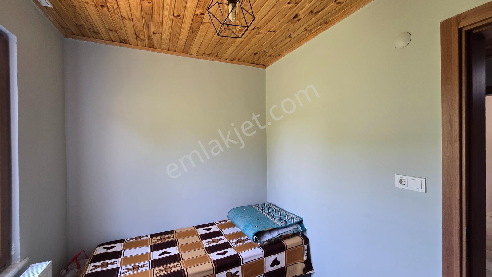 Karahanlı'dan 2+1 Butik Ev - Görsel 12