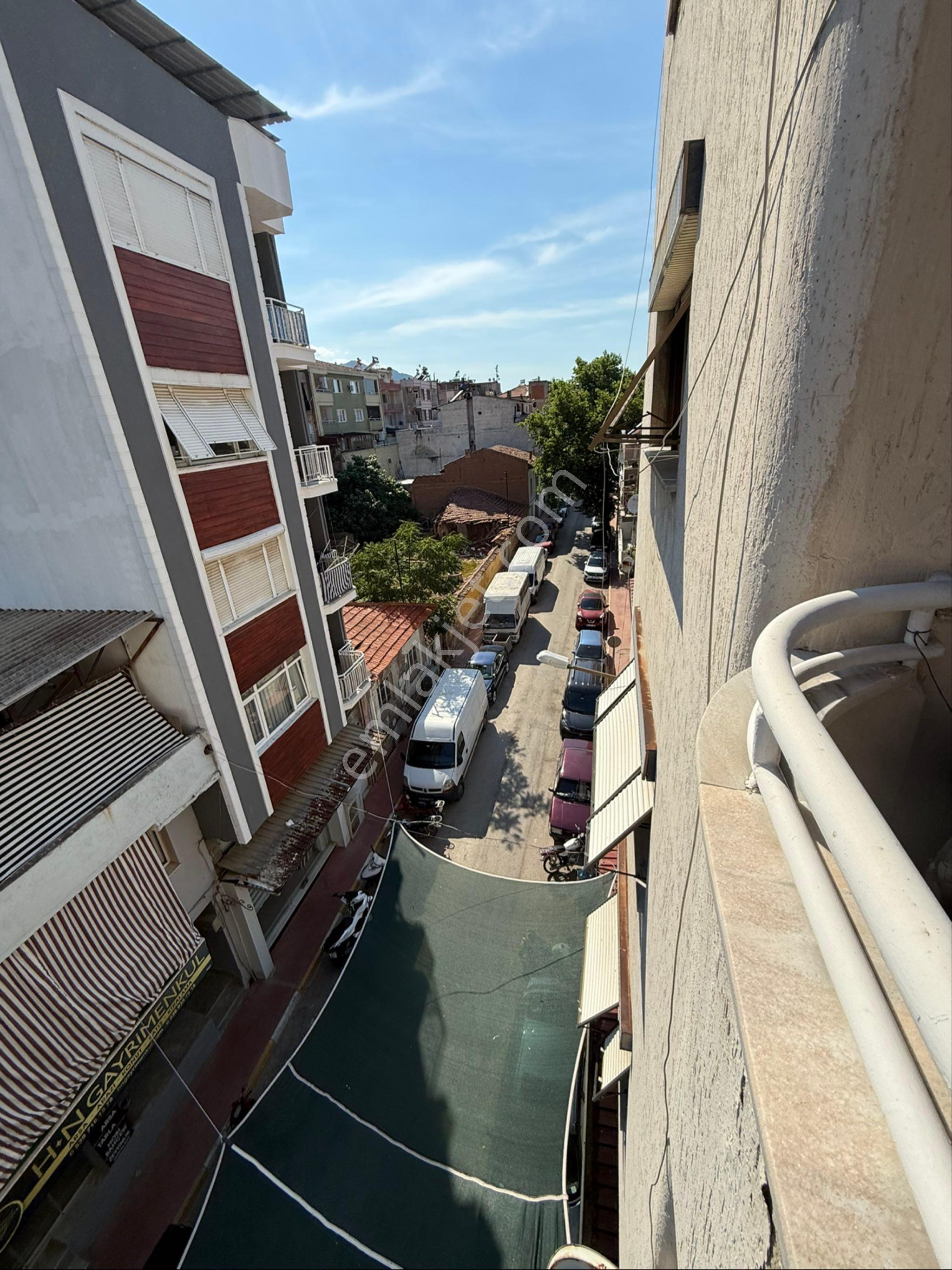 Alaşehir Sevgi Yolunda Eşyalı Uygun Bütöeye 2+1 Daire - Görsel 4