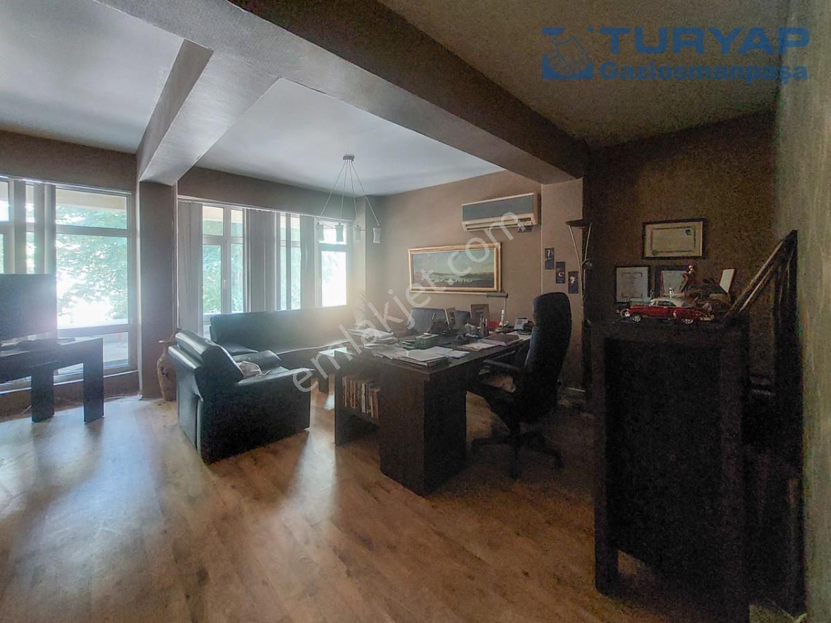 Kızılay Yüksel Caddesinde 274m2+24m2 Dükkan - Görsel 16