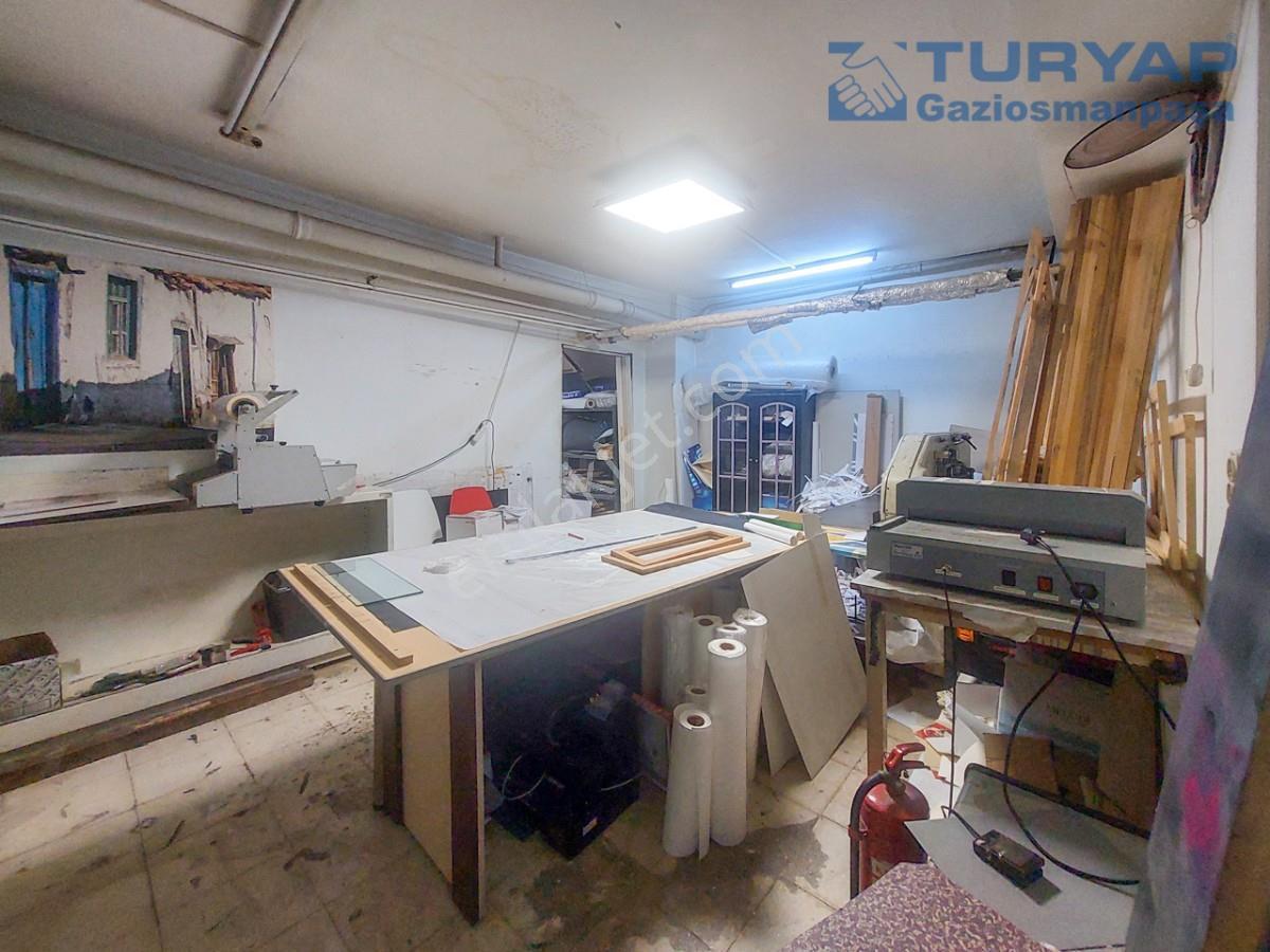 Kızılay Yüksel Caddesinde 274m2+24m2 Dükkan - Görsel 20