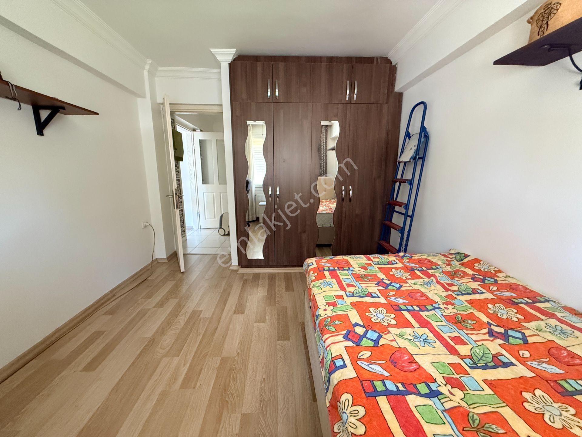 Bostanlı'da Sahile 150m, Bahçeli Satılık 3+1 Daire (140m² Bahçe) - Görsel 20