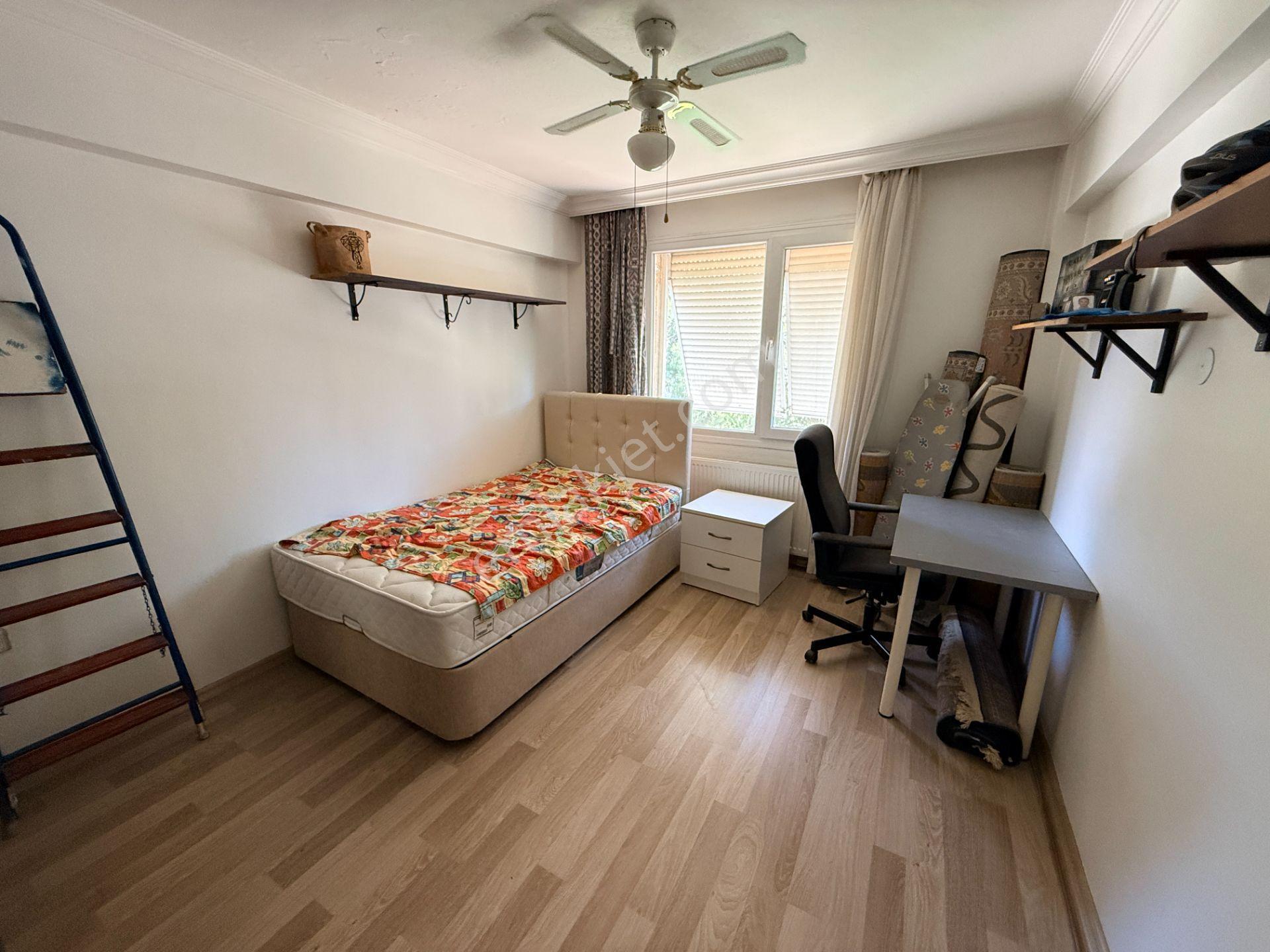Bostanlı'da Sahile 150m, Bahçeli Satılık 3+1 Daire (140m² Bahçe) - Görsel 18
